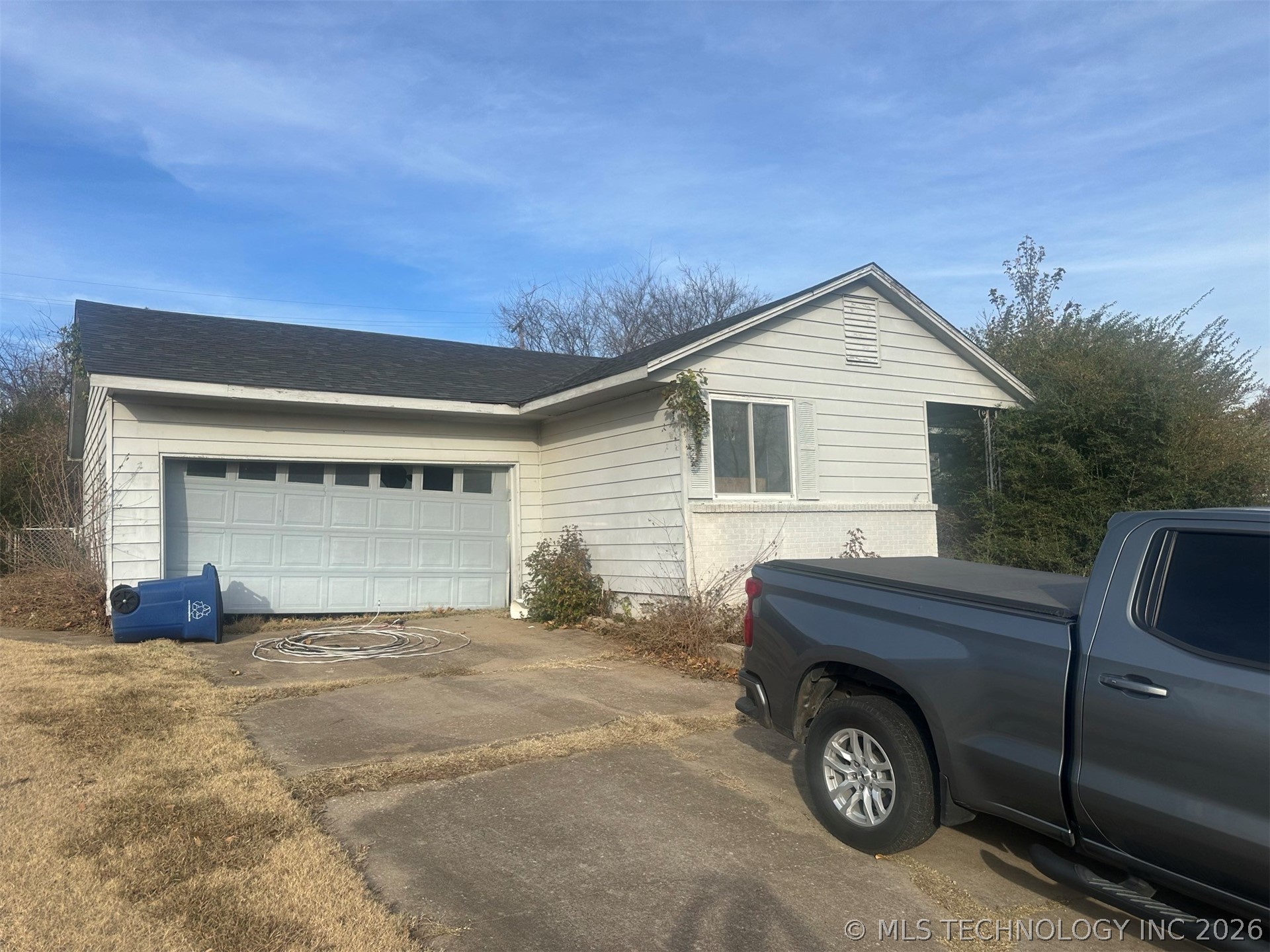 5807 E 22nd Place Property Photo 1