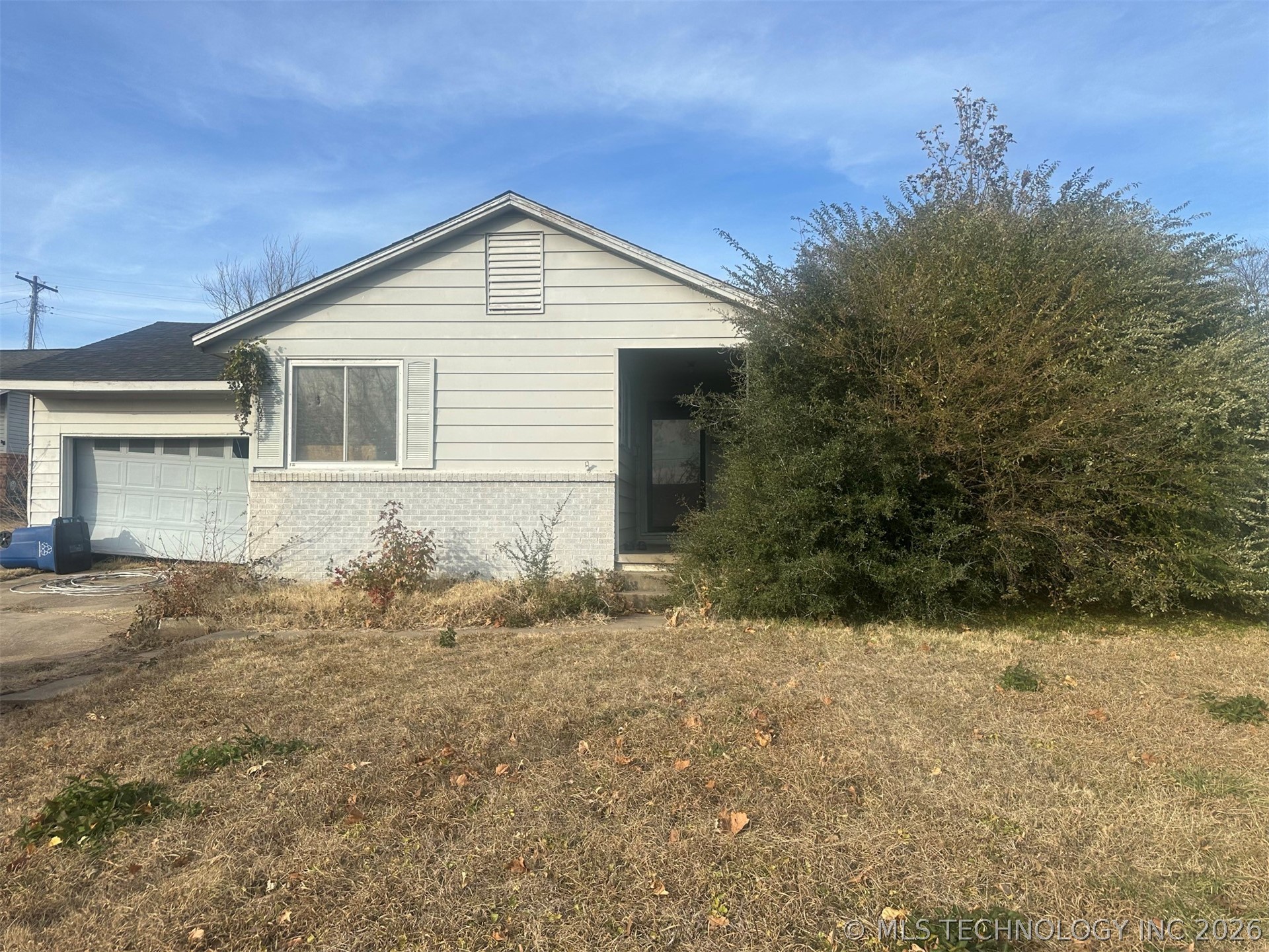 5807 E 22nd Place Property Photo 12