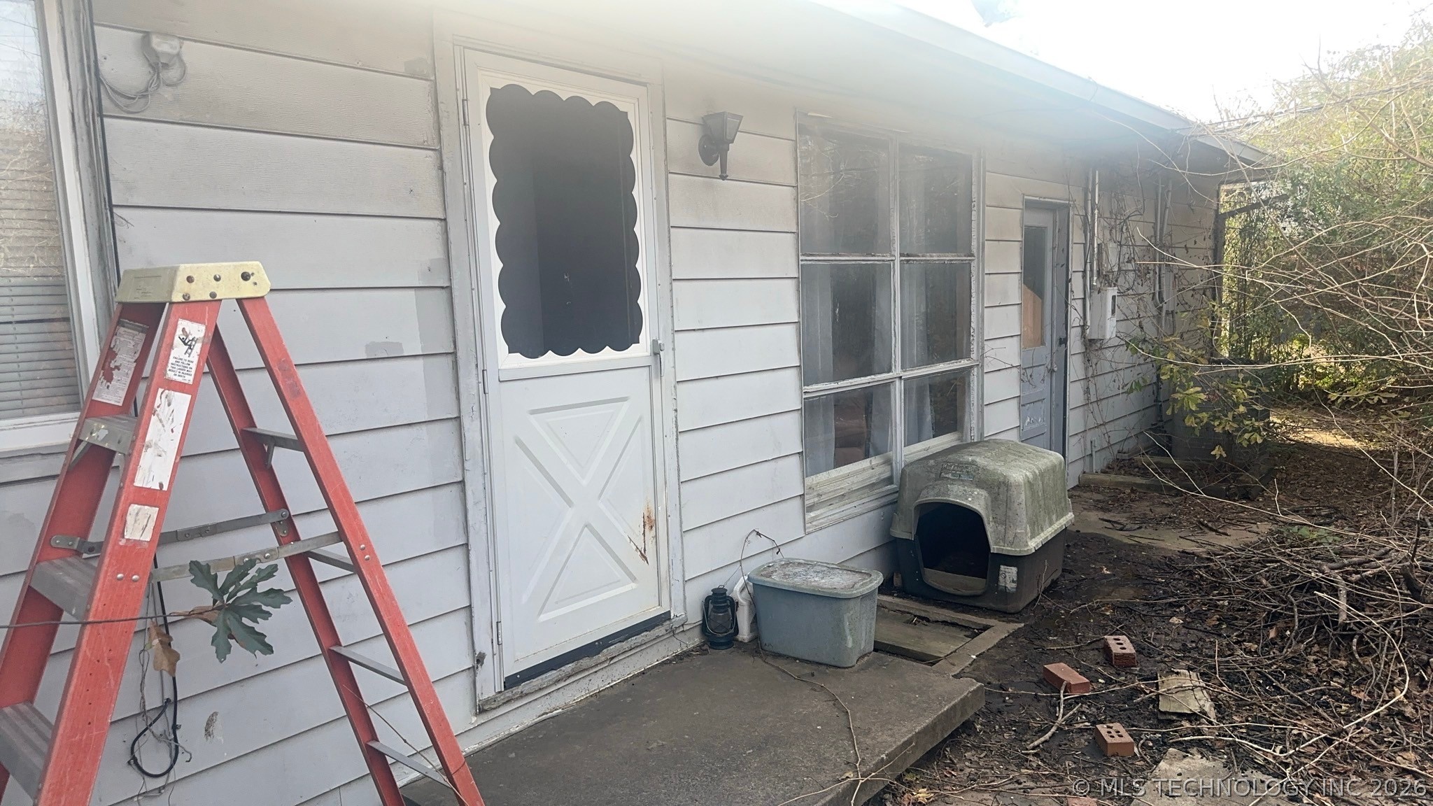 5807 E 22nd Place Property Photo 14