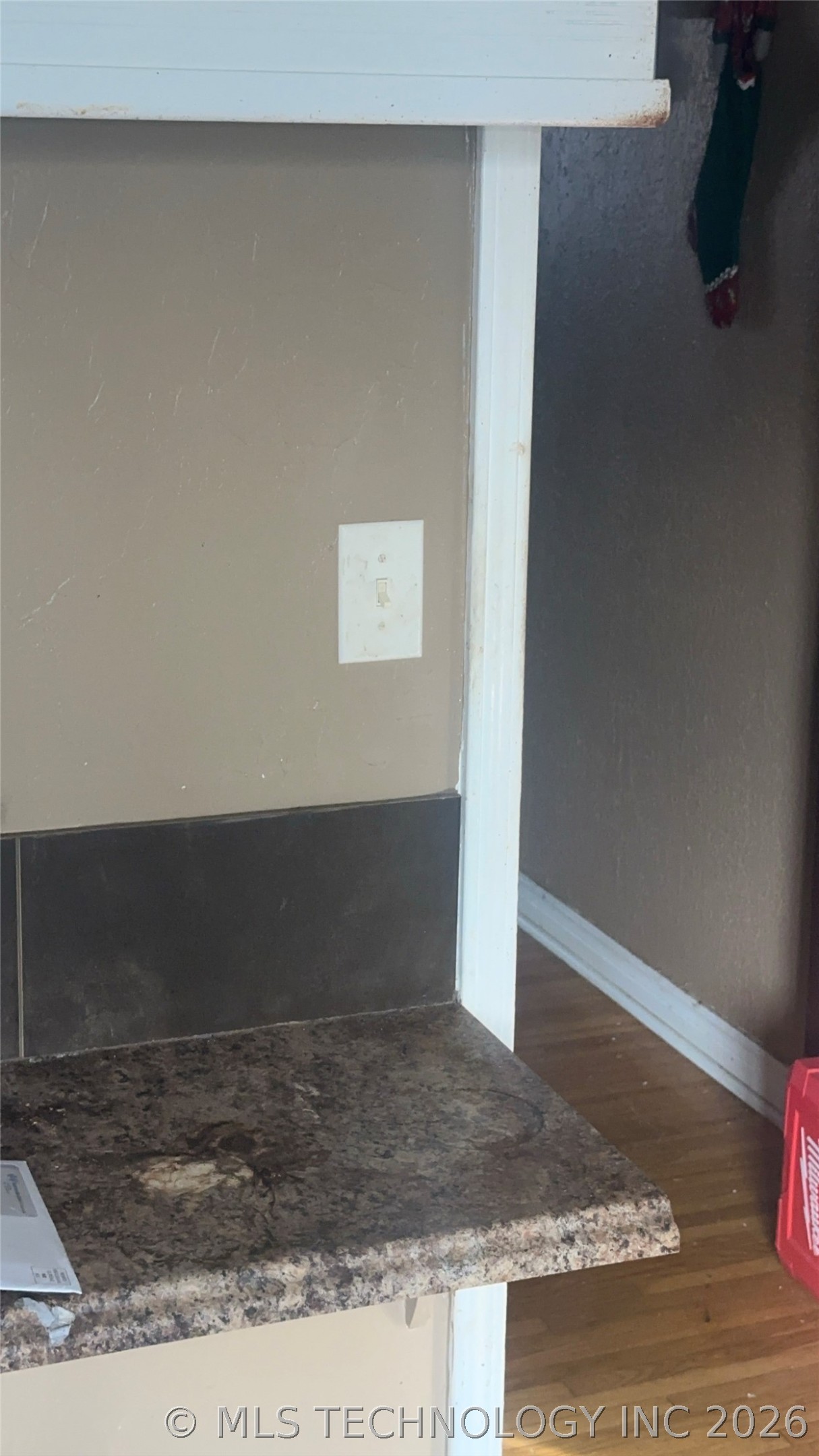 5807 E 22nd Place Property Photo 27
