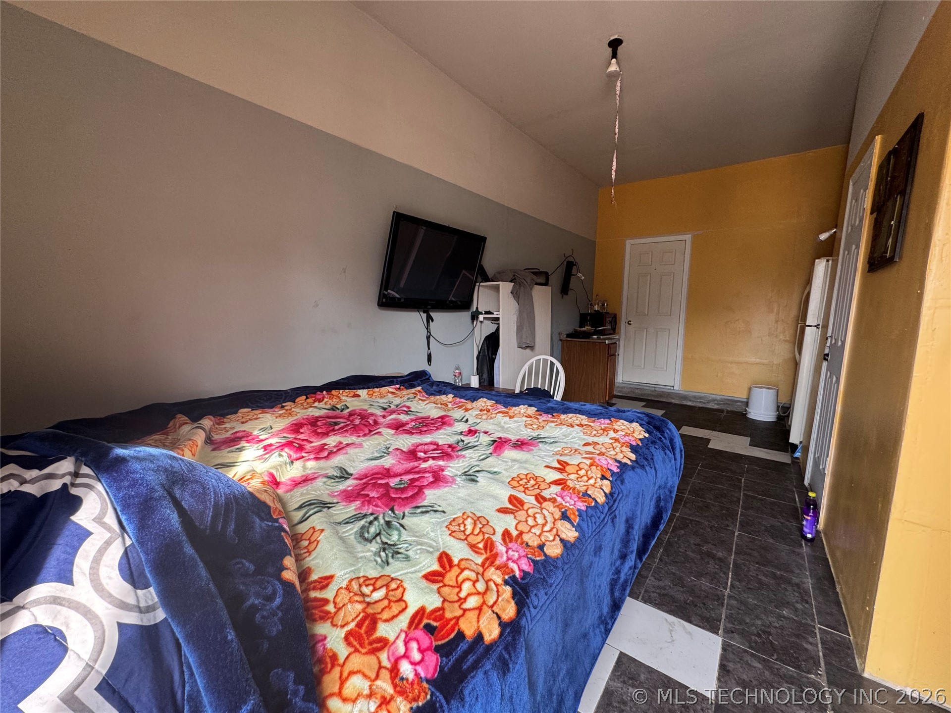 1849 N Jamestown Avenue Property Photo 15