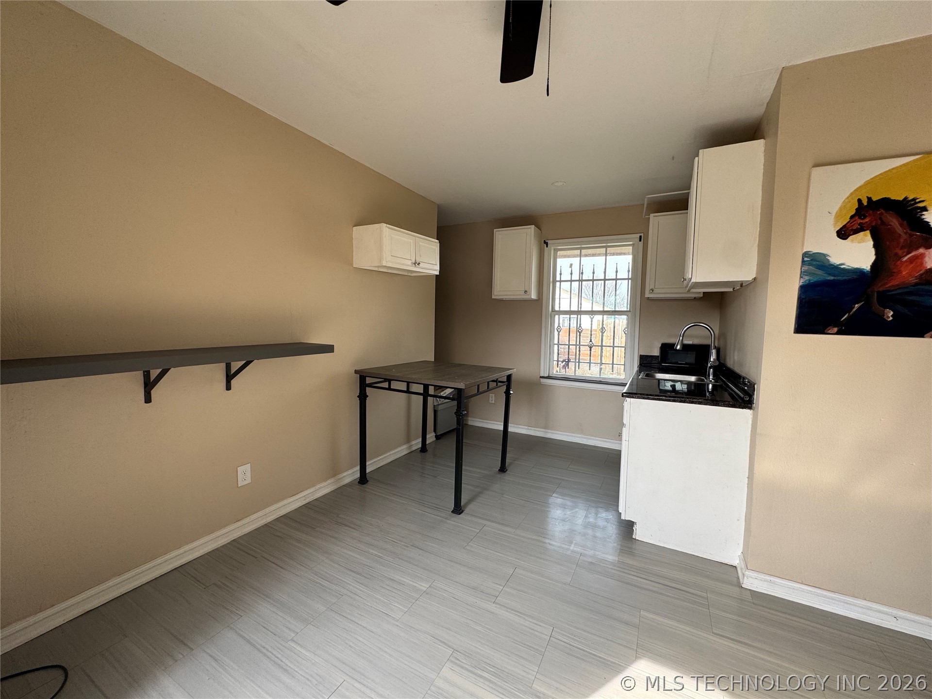 1849 N Jamestown Avenue Property Photo 23
