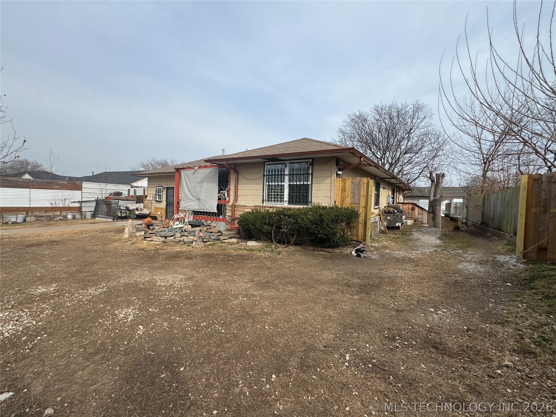1849 N Jamestown Avenue Property Photo 34