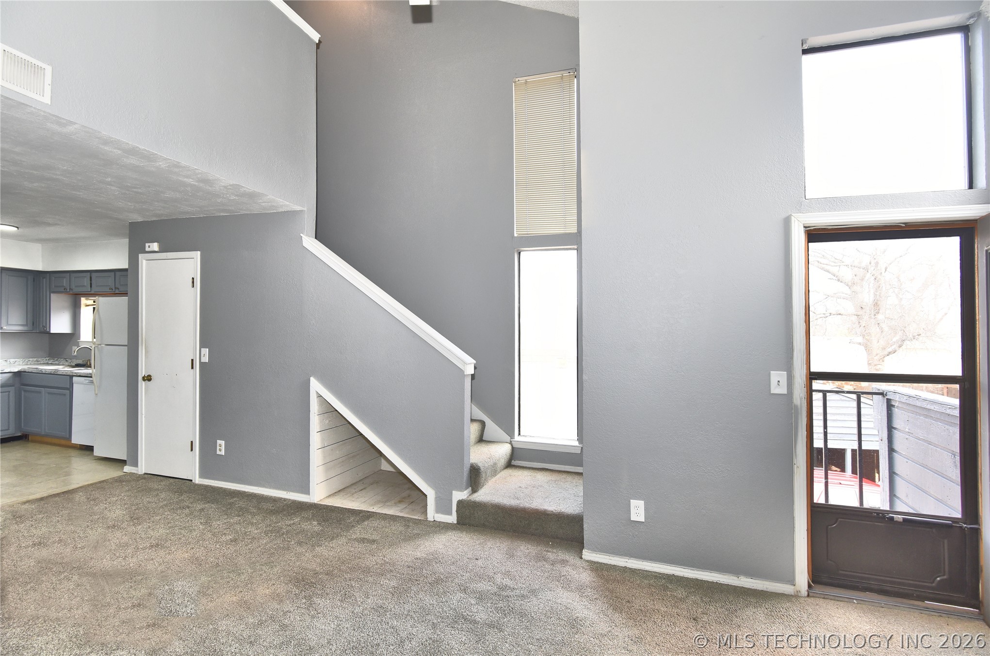 6737 S Peoria Avenue C201 Property Photo 3