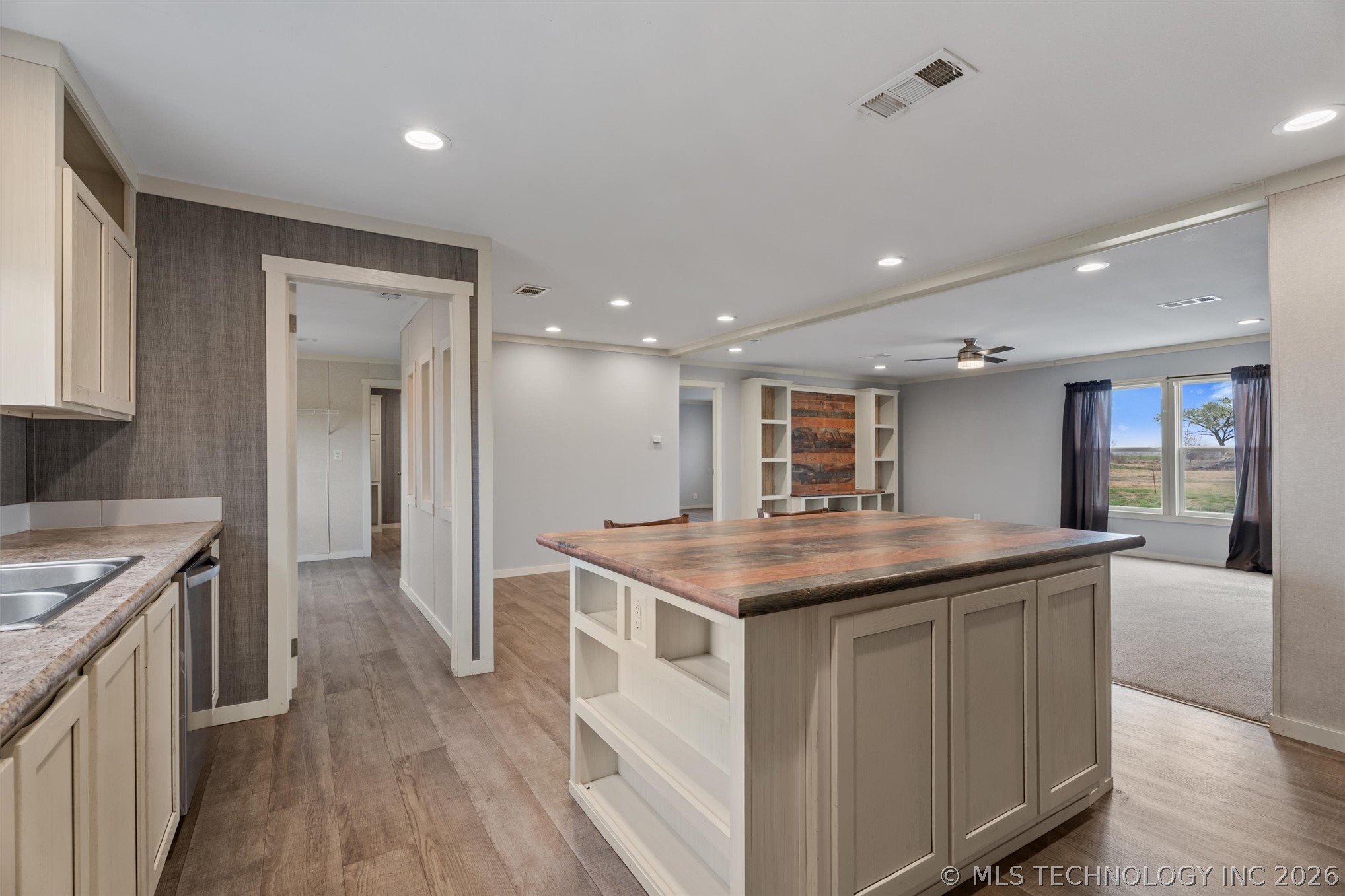 705 1st Street Property Photo 18