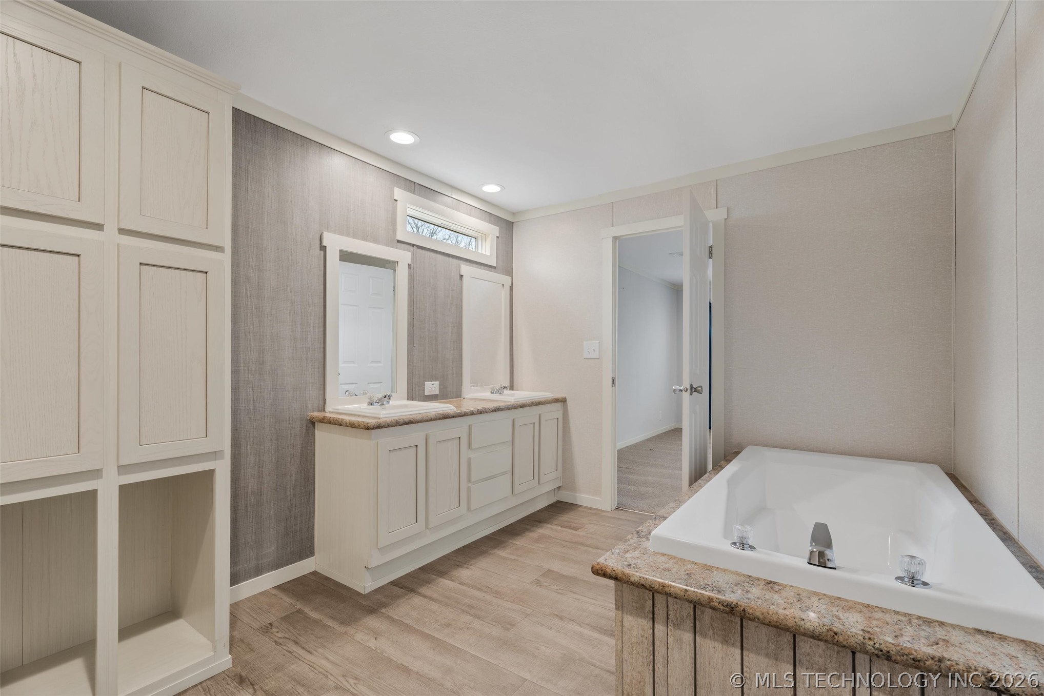 705 1st Street Property Photo 22