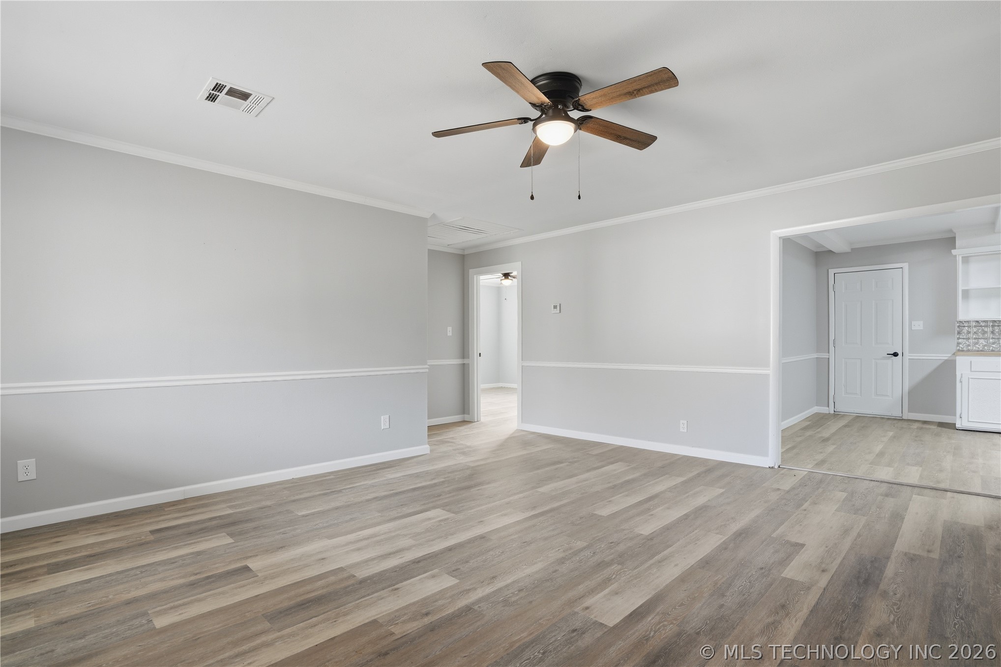 14873 C Street Property Photo 2