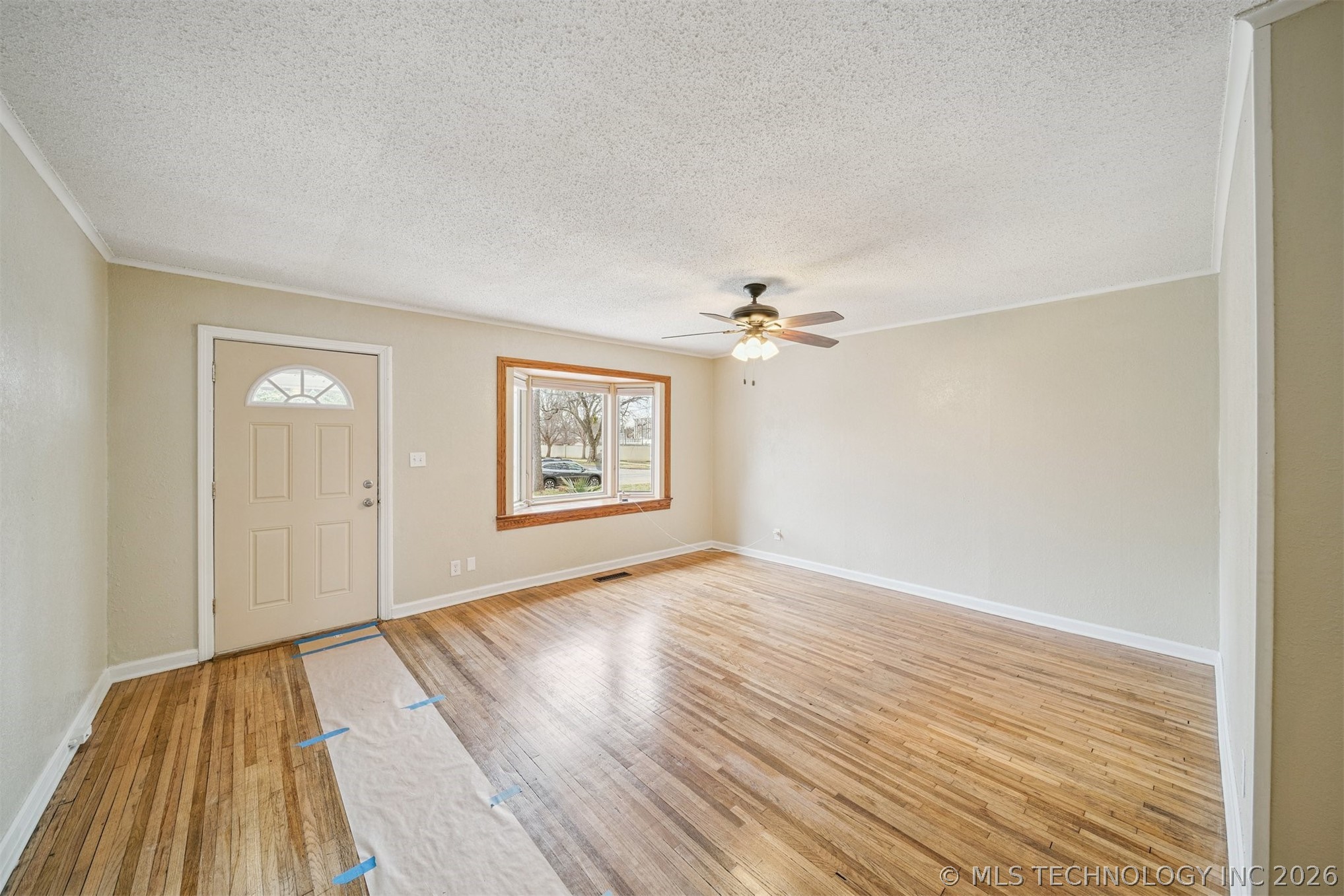 3403 E 13th Street Property Photo 4