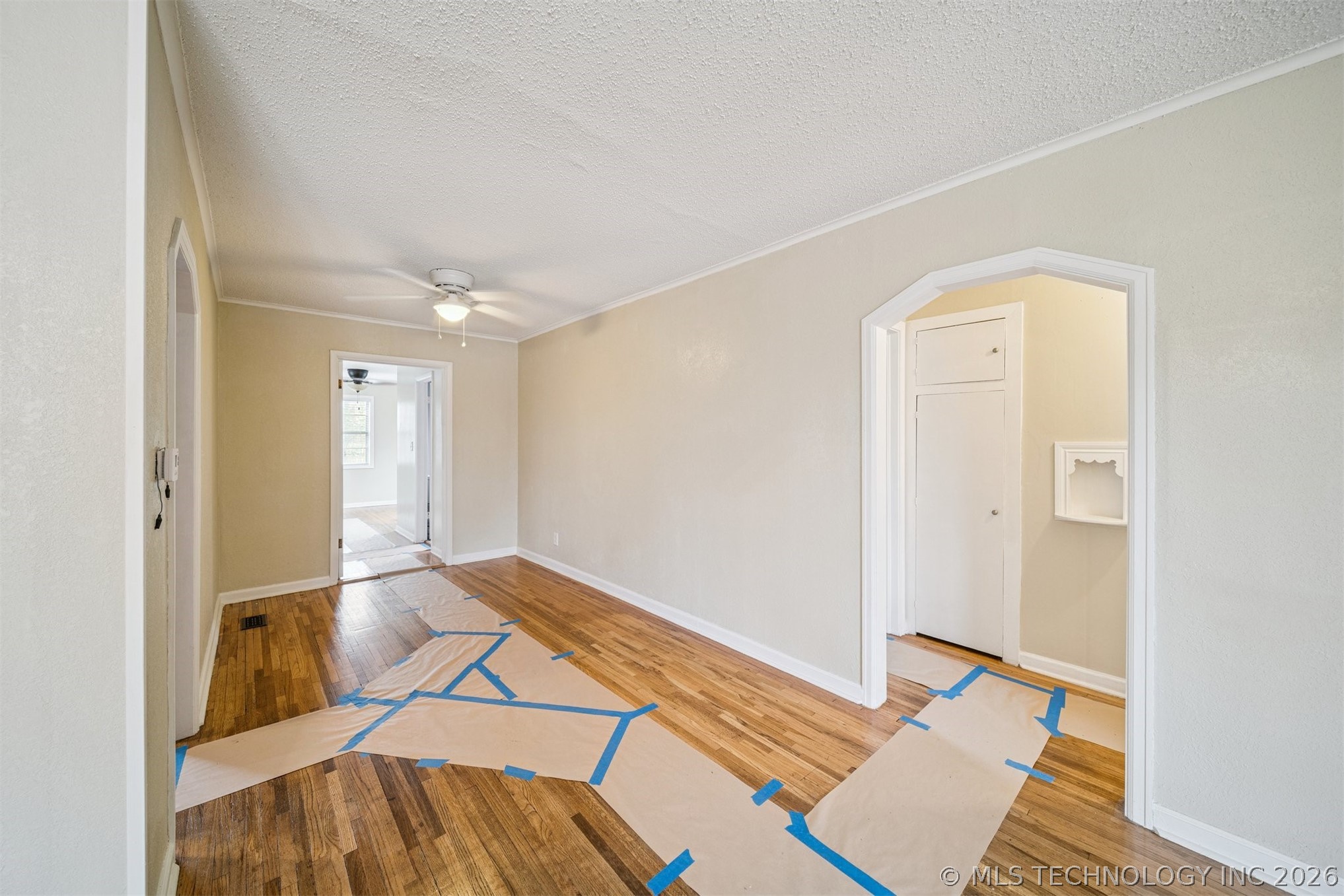 3403 E 13th Street Property Photo 6