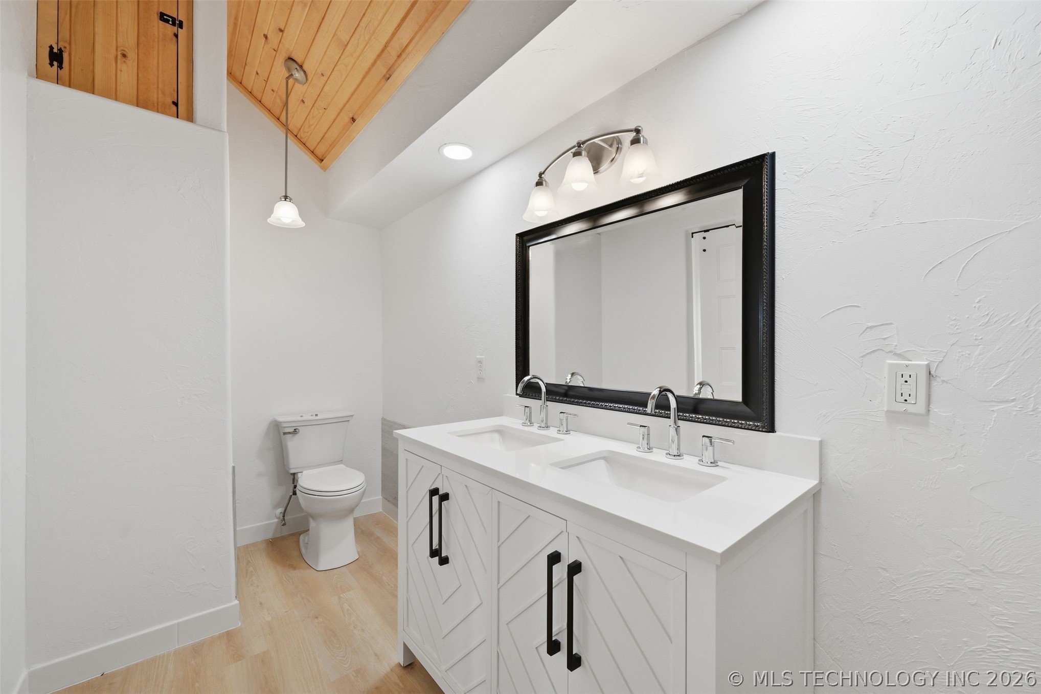 2676 Masters Property Photo 21