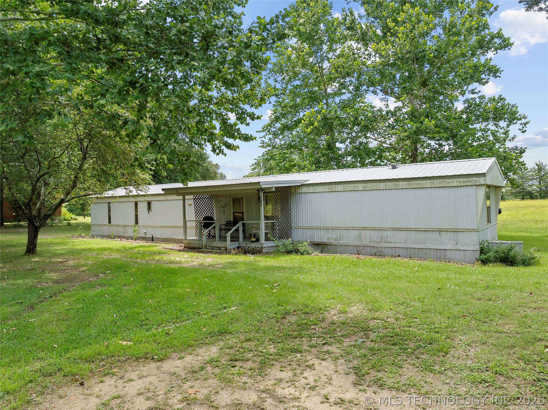 2748 Winters Creek Road Property Photo 2