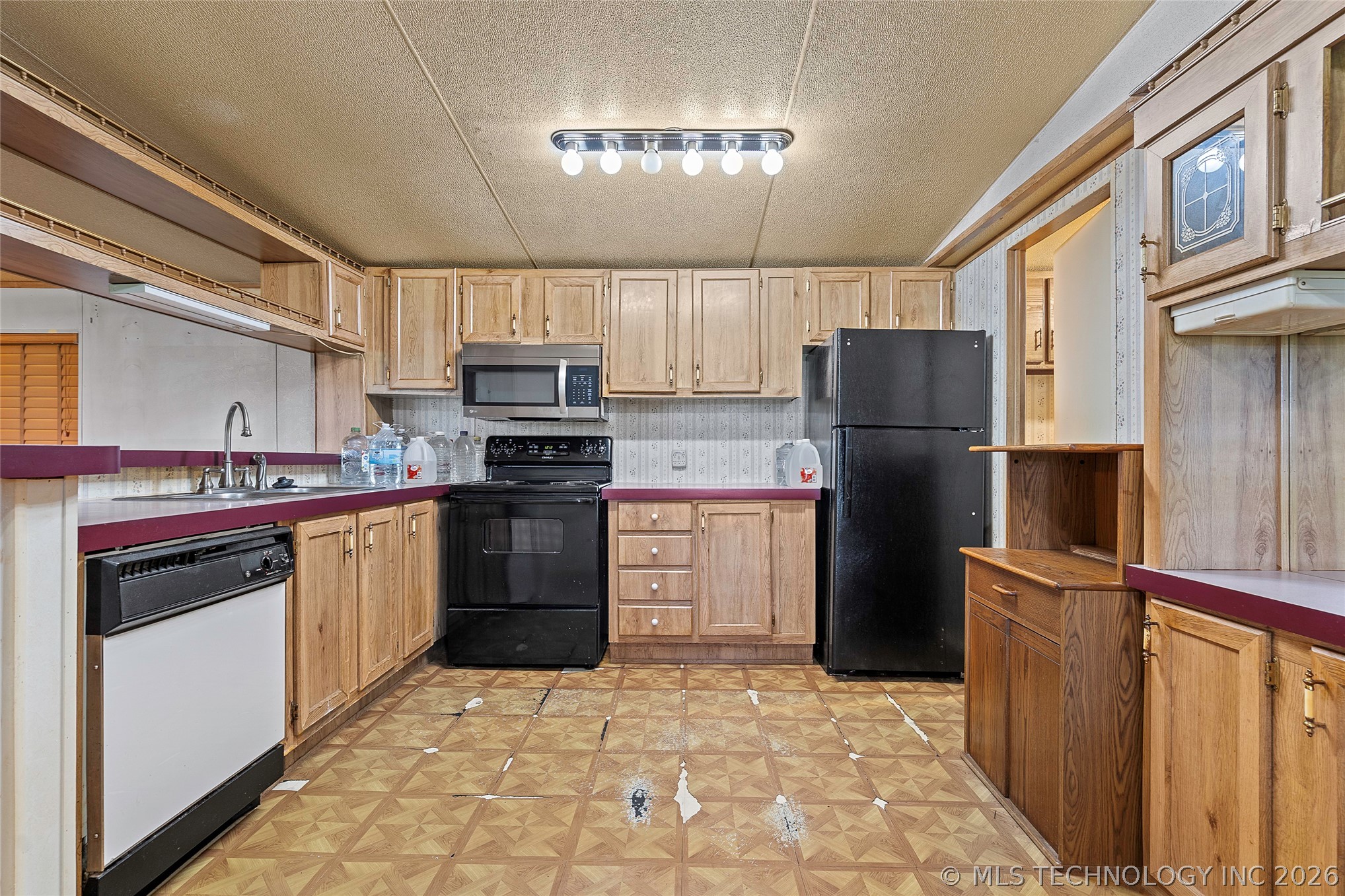 2748 Winters Creek Road Property Photo 8