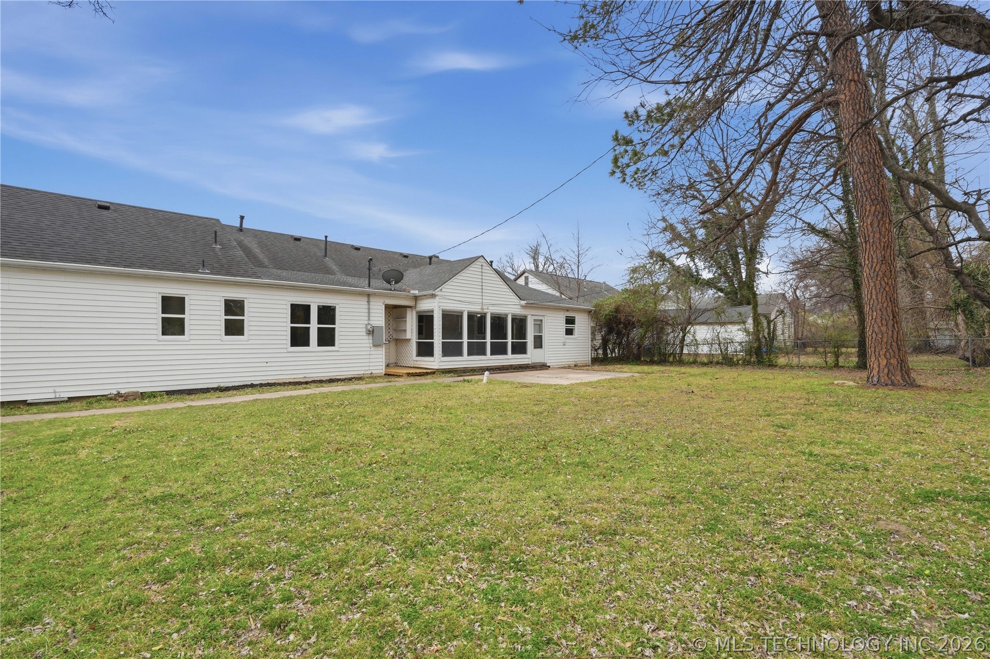 2630 Columbus Avenue Property Photo 9