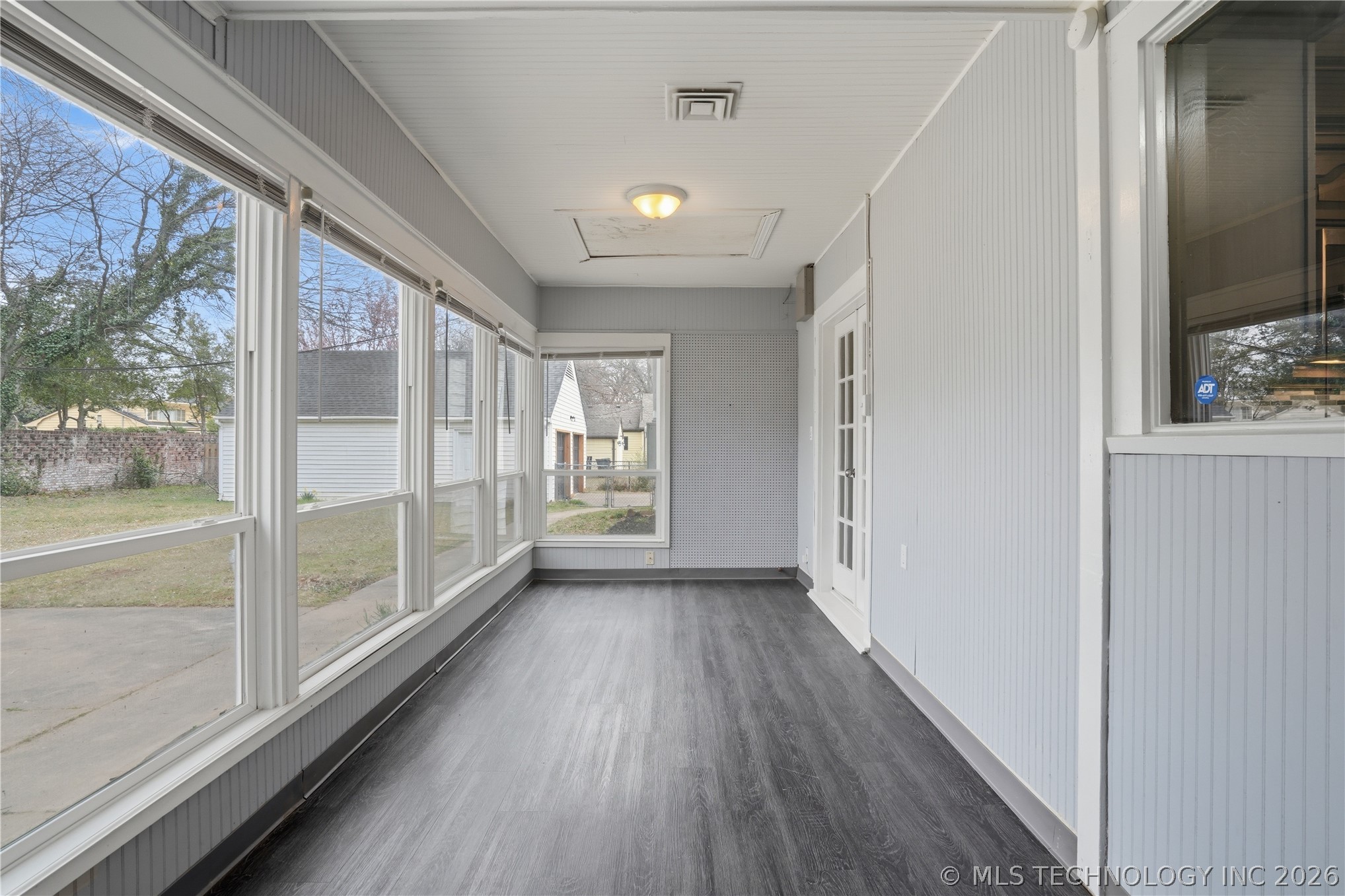 2630 Columbus Avenue Property Photo 20