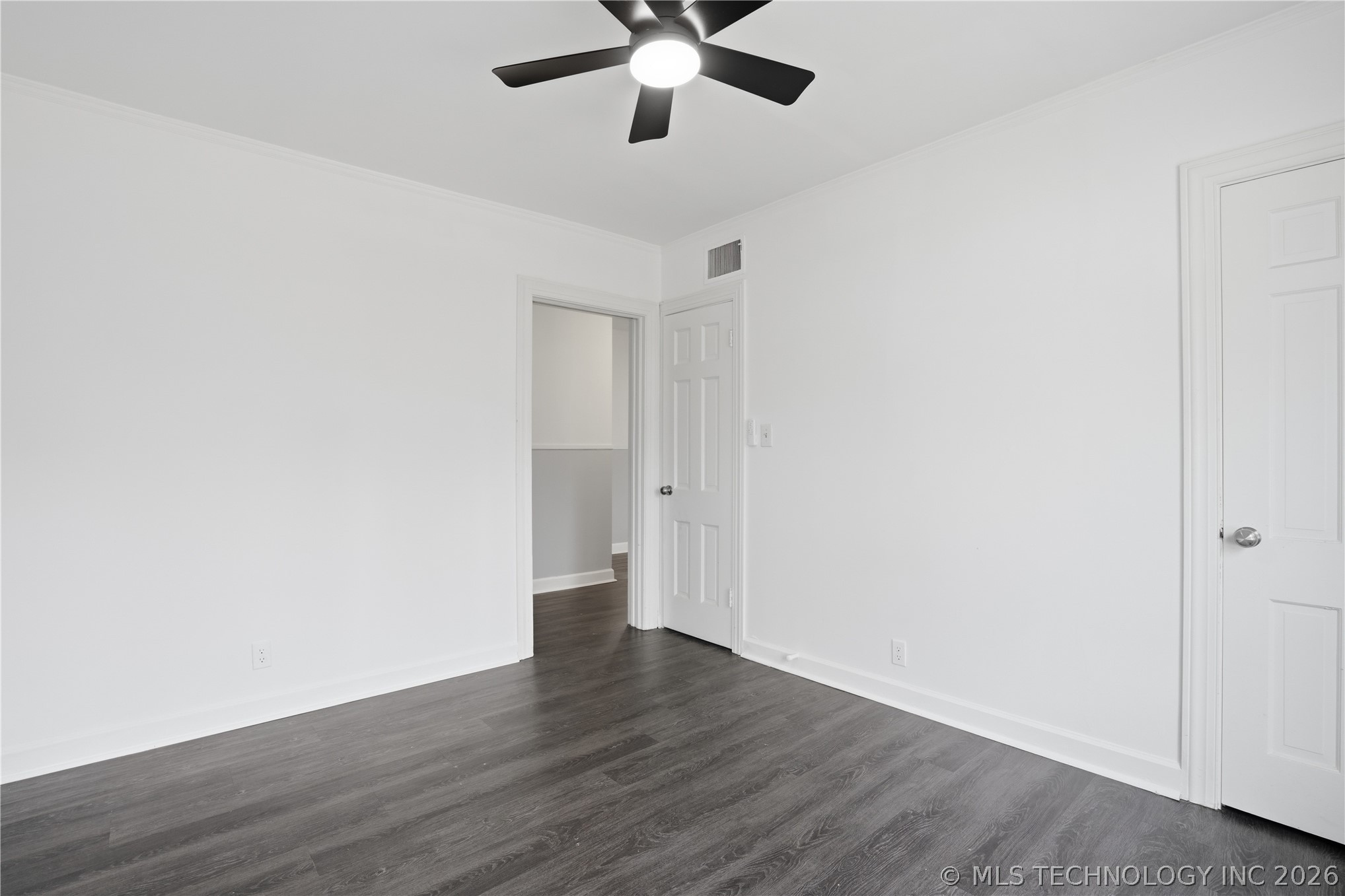 2630 Columbus Avenue Property Photo 23