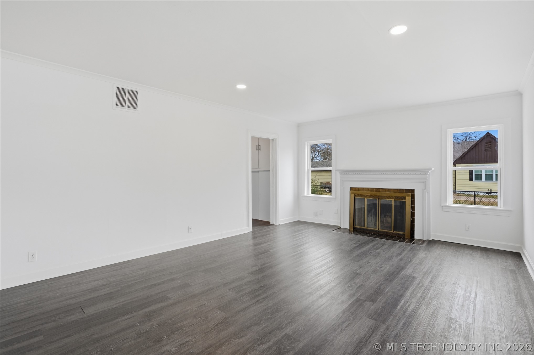 2630 Columbus Avenue Property Photo 25