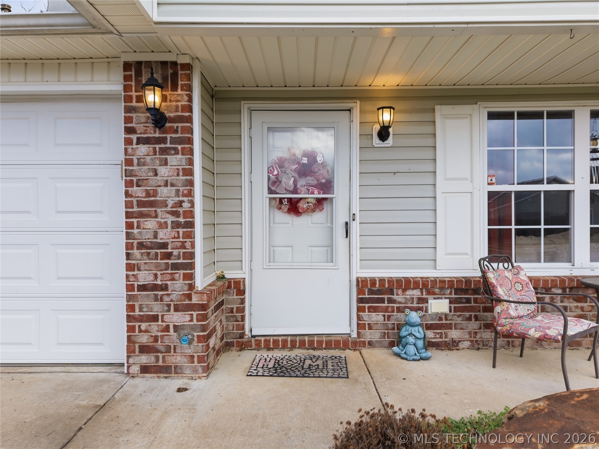 91 E Fairlane Court Property Photo 4