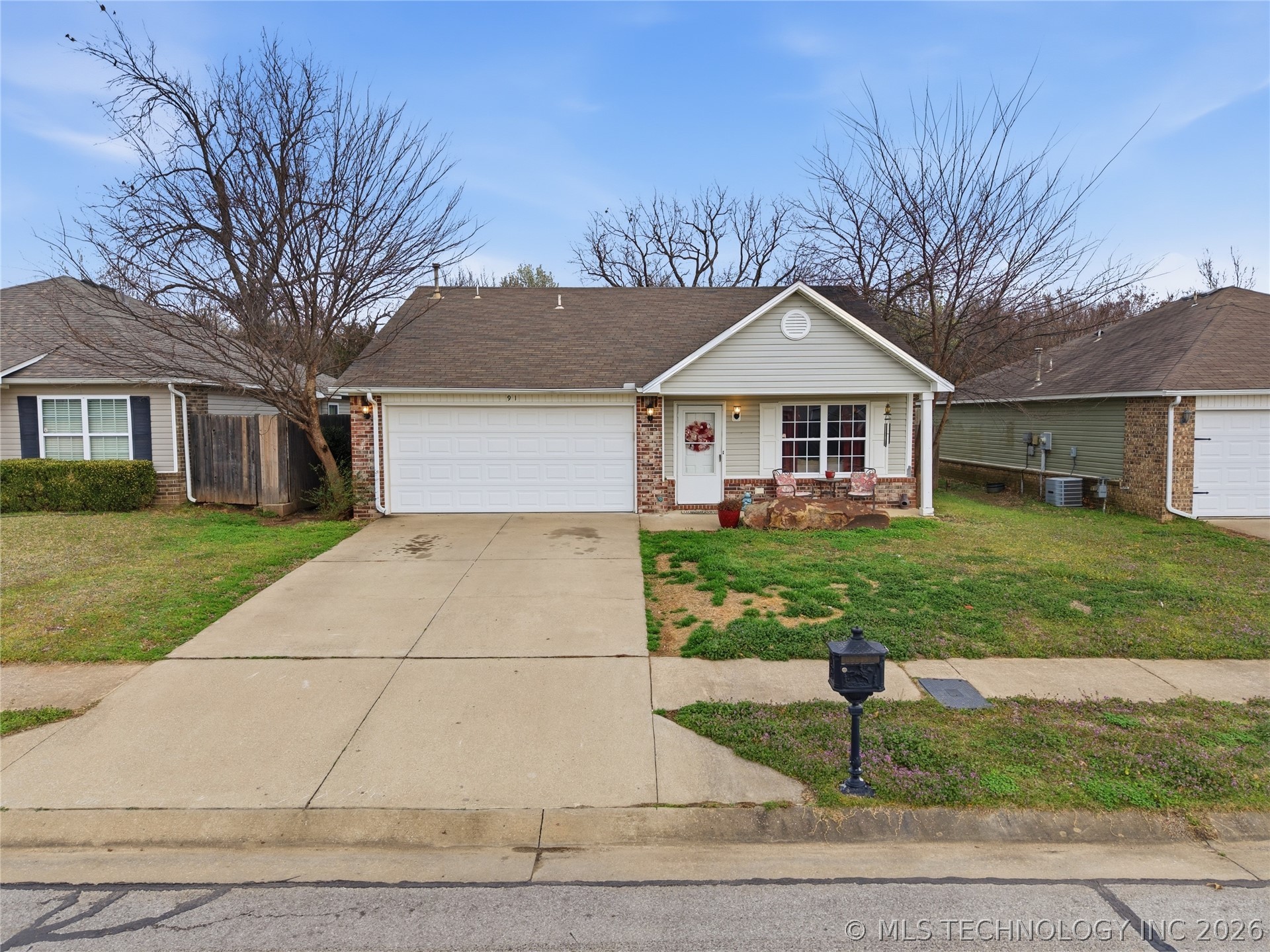 91 E Fairlane Court Property Photo 25