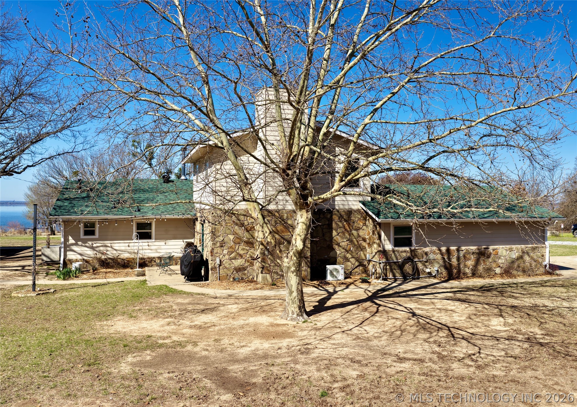 420406 E 1171 Property Photo 10