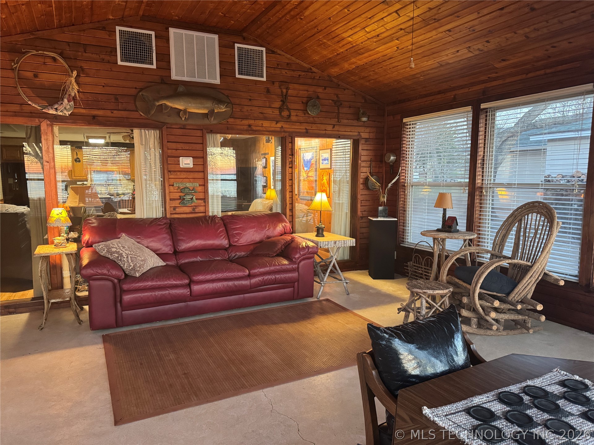 420406 E 1171 Property Photo 36