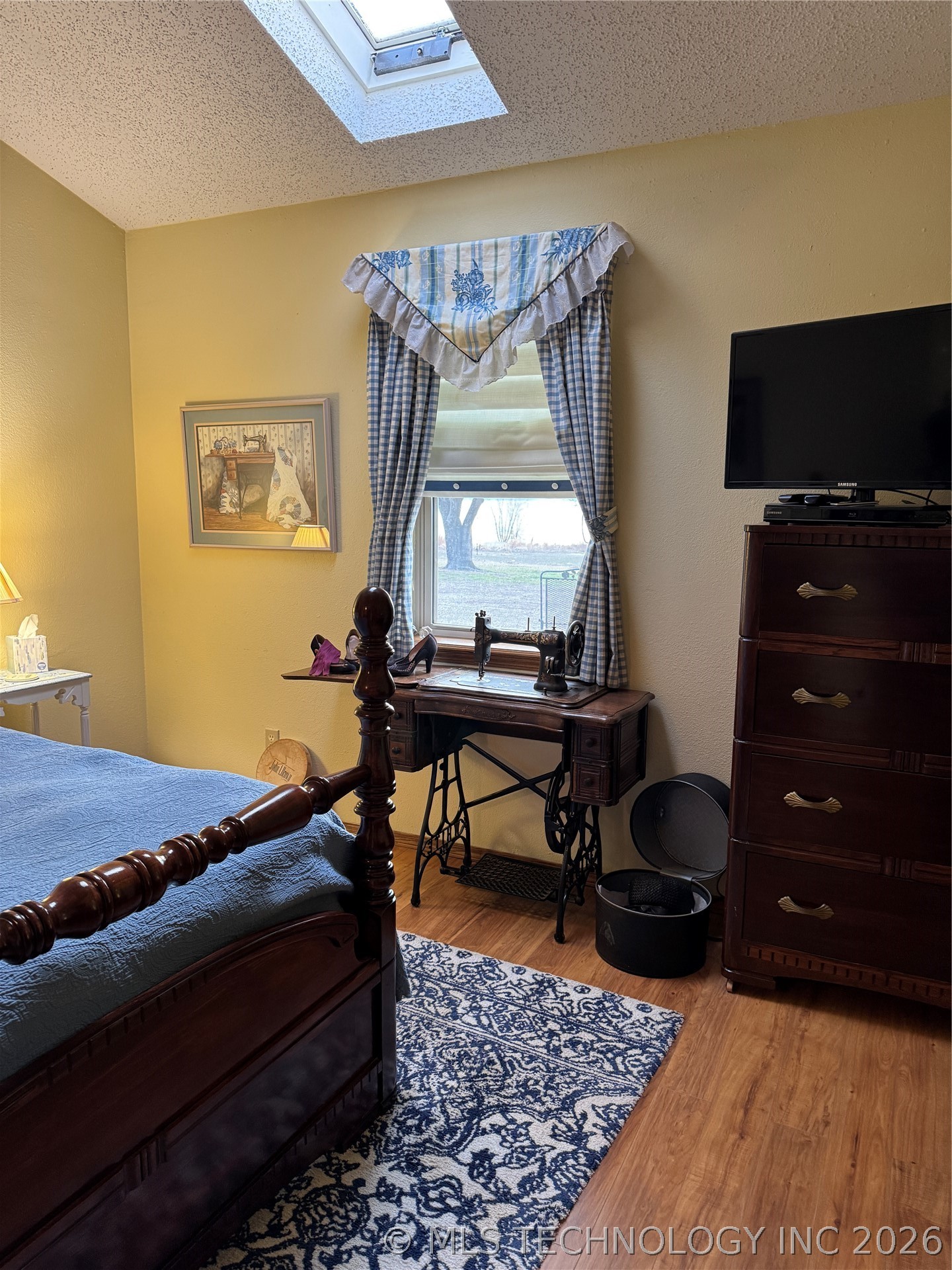 420406 E 1171 Property Photo 52