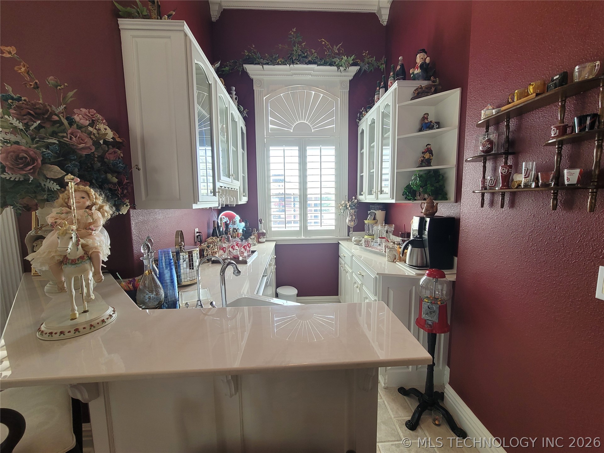 107 N J Street Property Photo 24