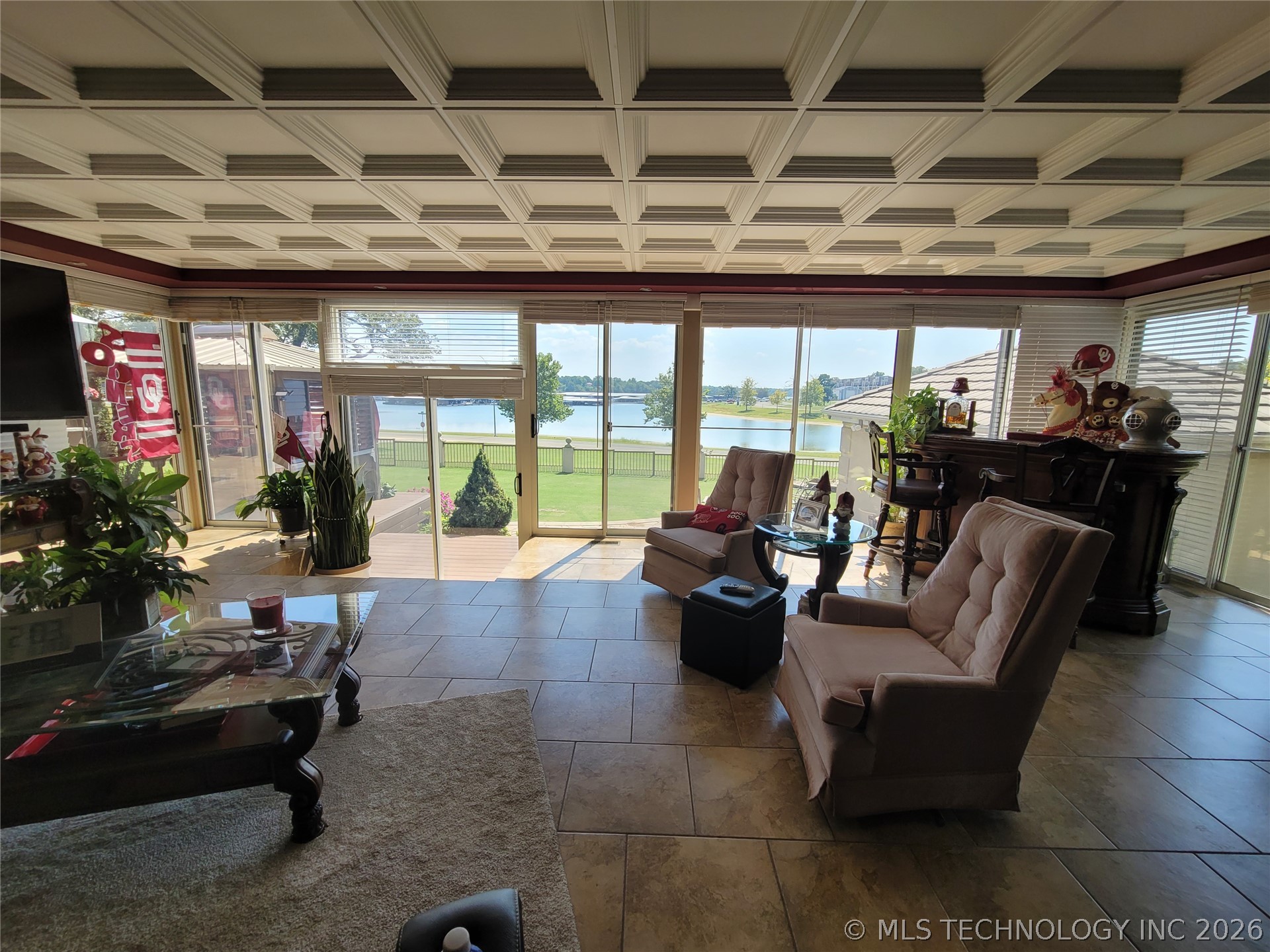 107 N J Street Property Photo 40