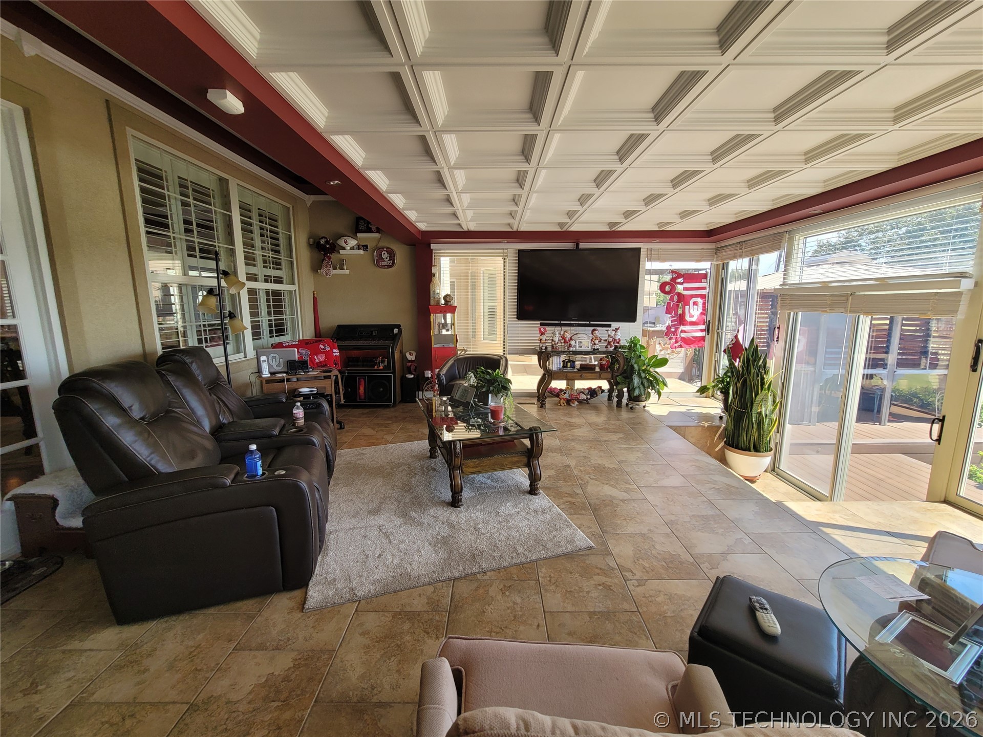 107 N J Street Property Photo 41