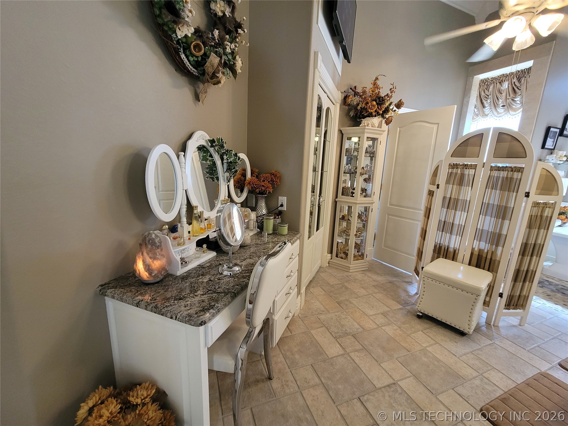 107 N J Street Property Photo 50