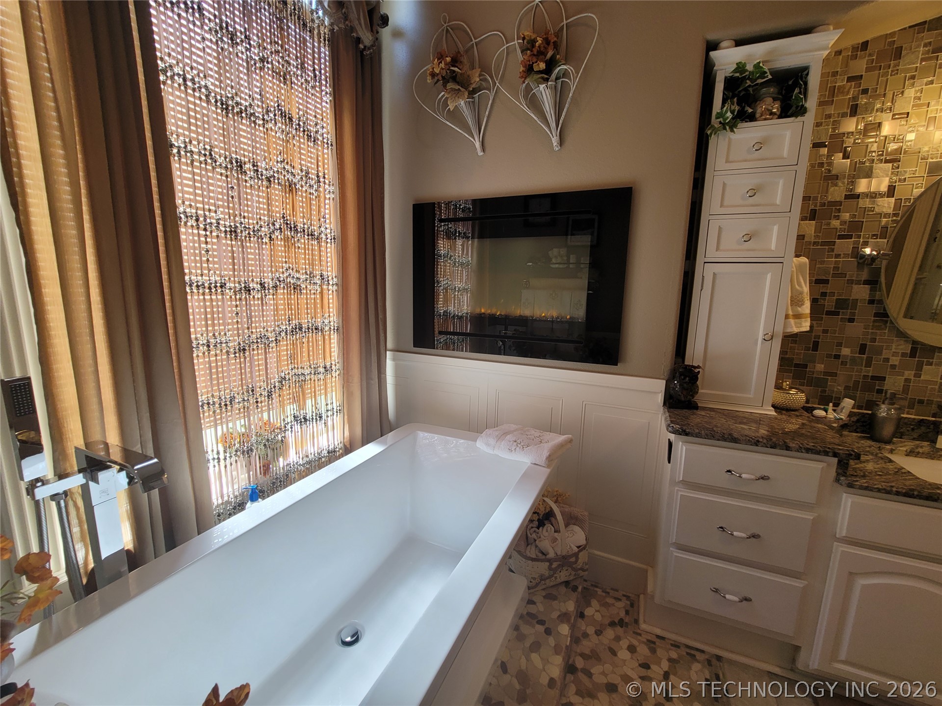 107 N J Street Property Photo 56