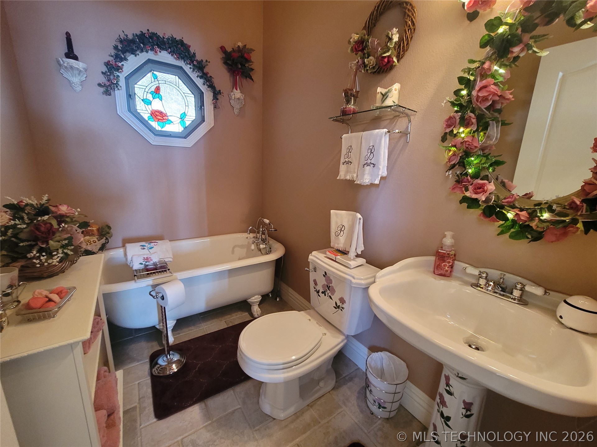 107 N J Street Property Photo 57