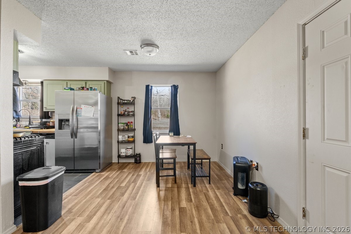 20283 W Hickory Drive Property Photo 7