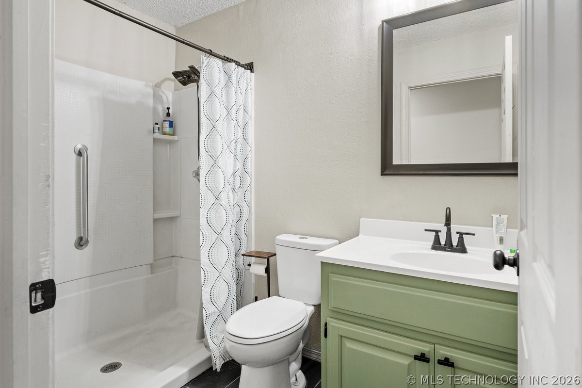 20283 W Hickory Drive Property Photo 18