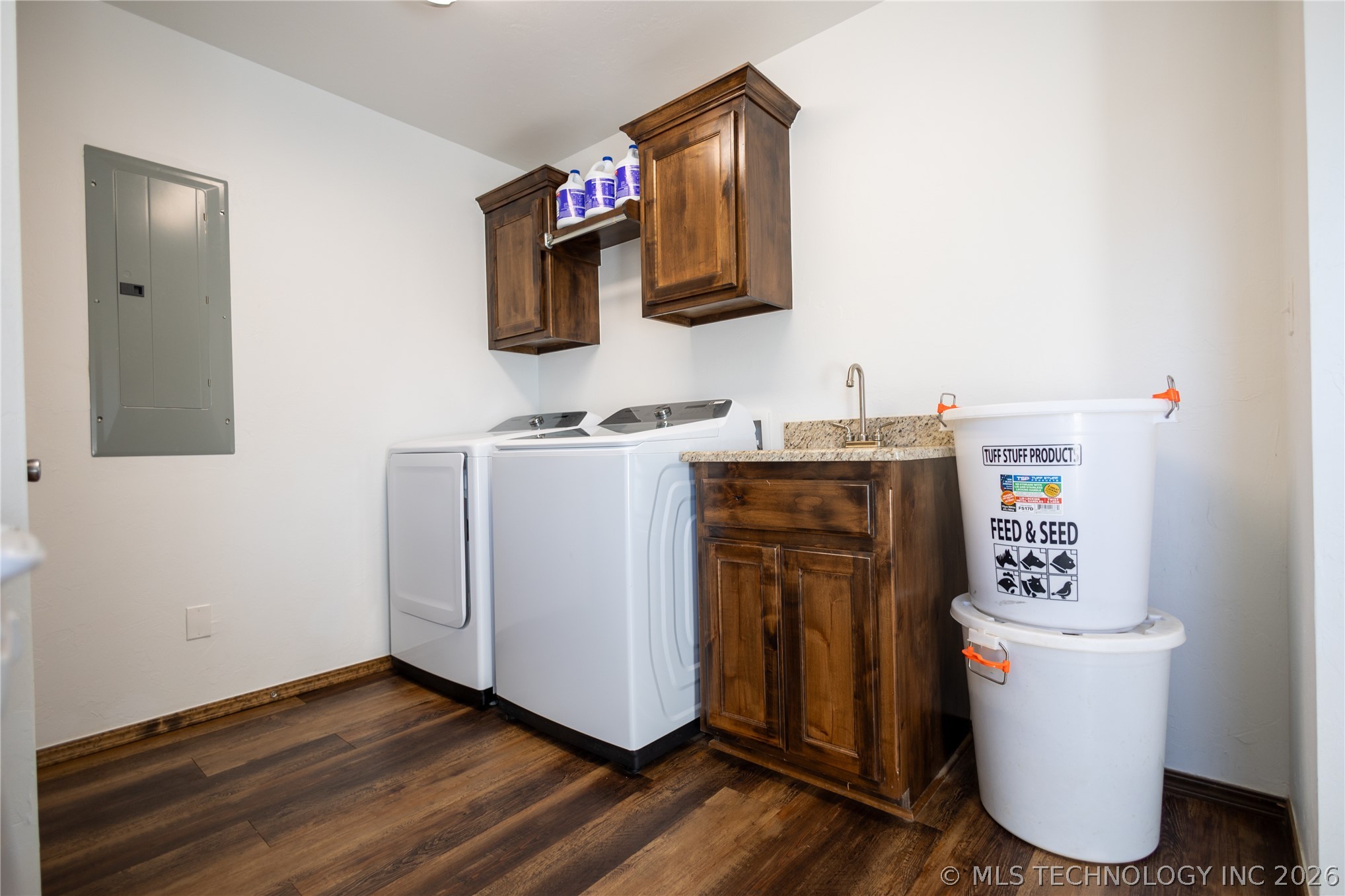 4555 Mayes Property Photo 12