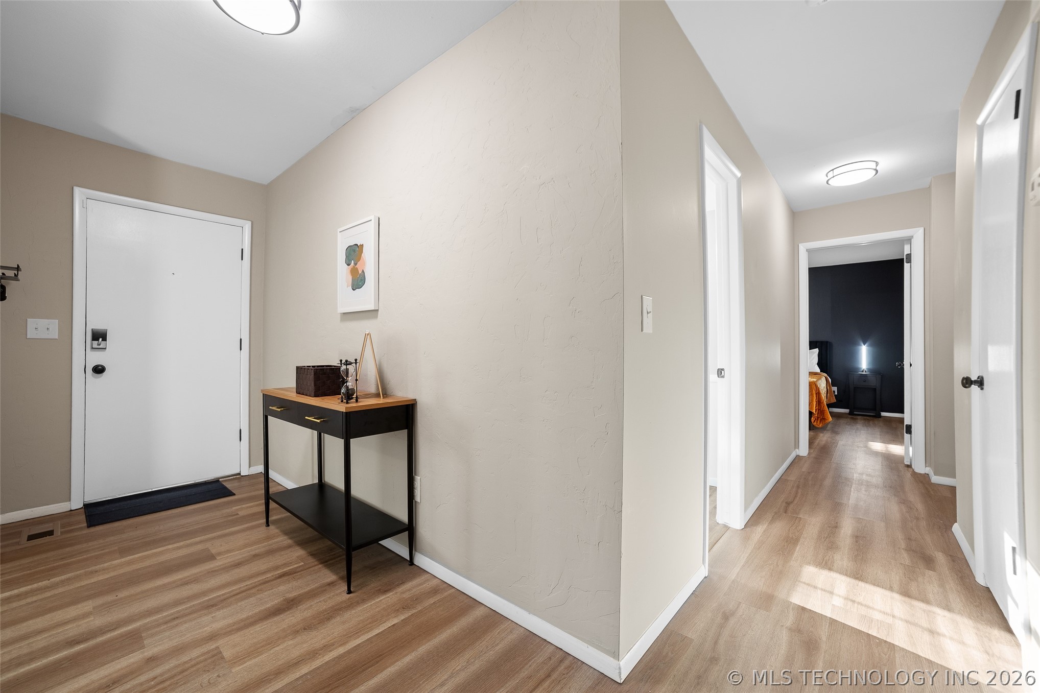 6023 S Irvington Avenue Property Photo 5