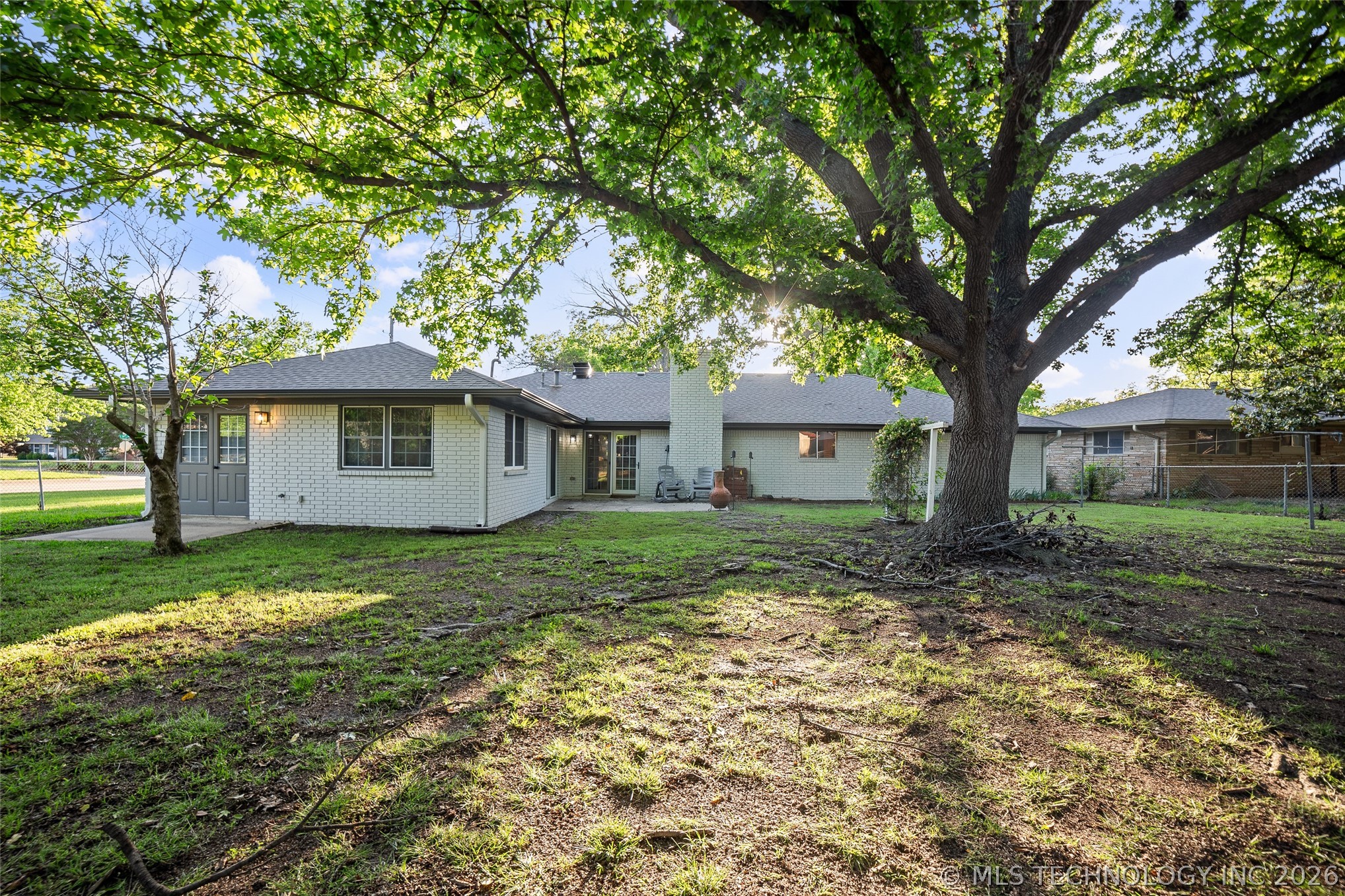 6023 S Irvington Avenue Property Photo 64