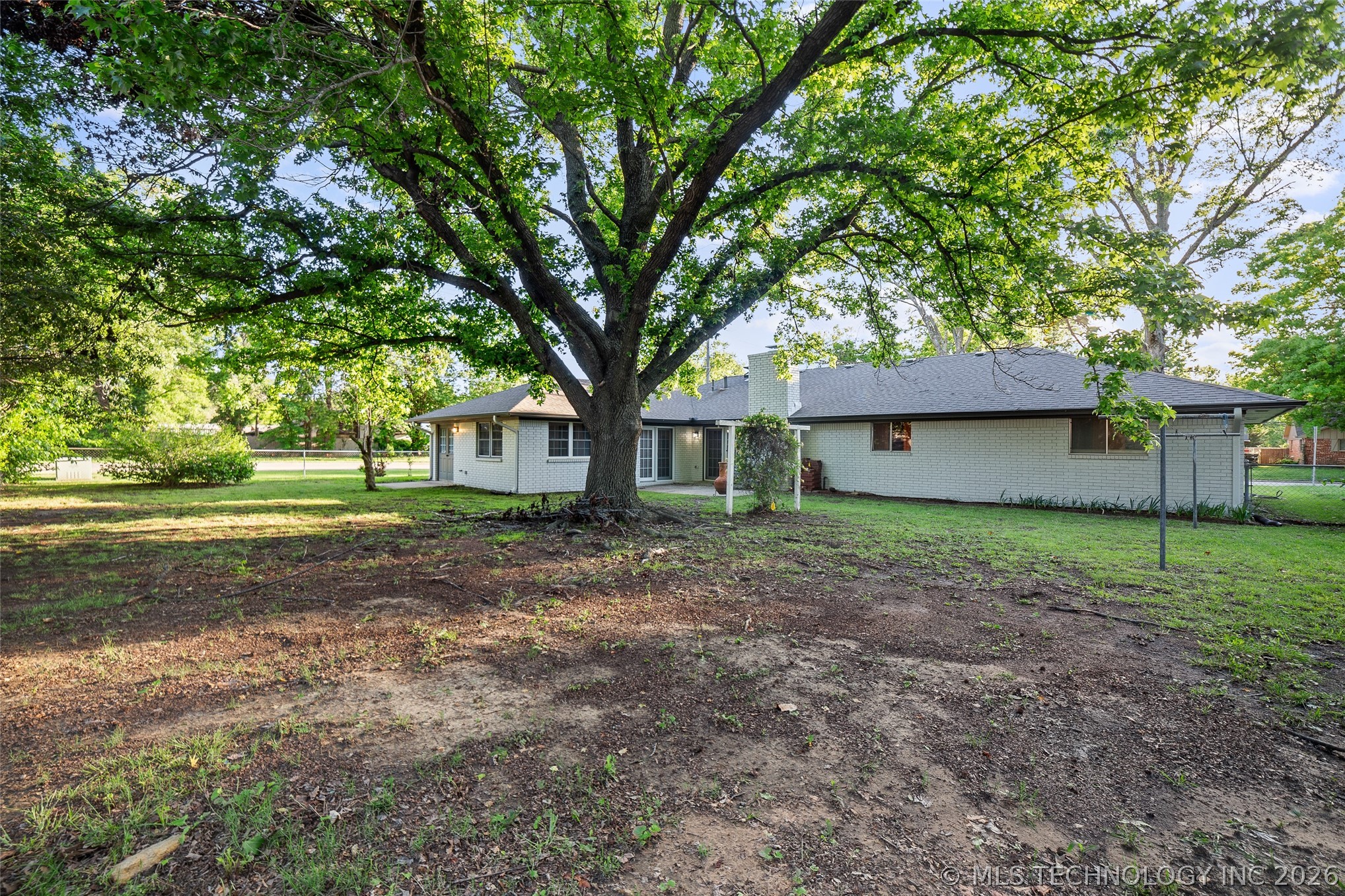6023 S Irvington Avenue Property Photo 65