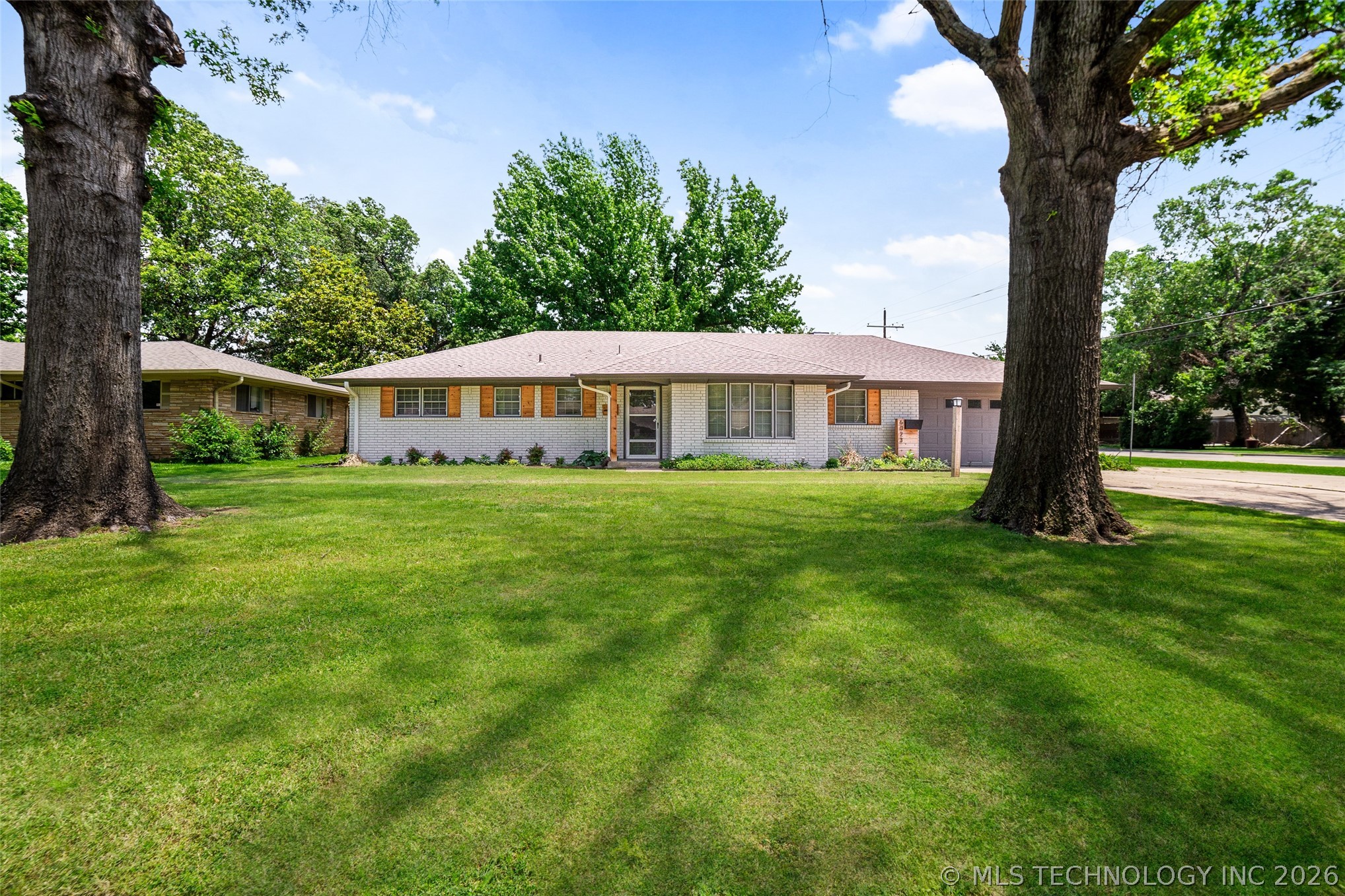 6023 S Irvington Avenue Property Photo 67
