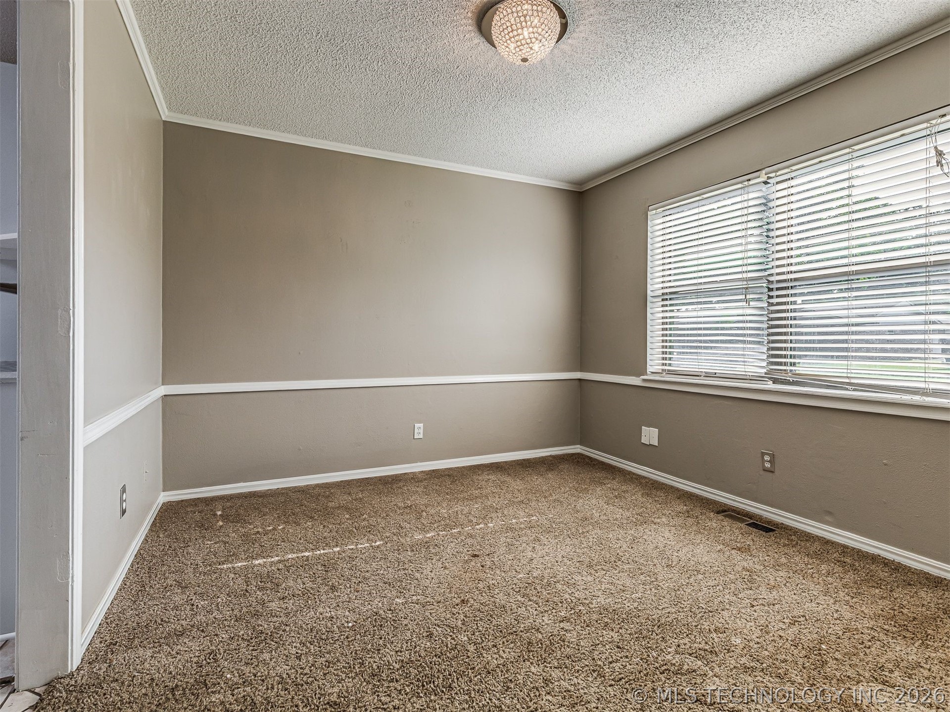 1012 N Forest Place Property Photo 22