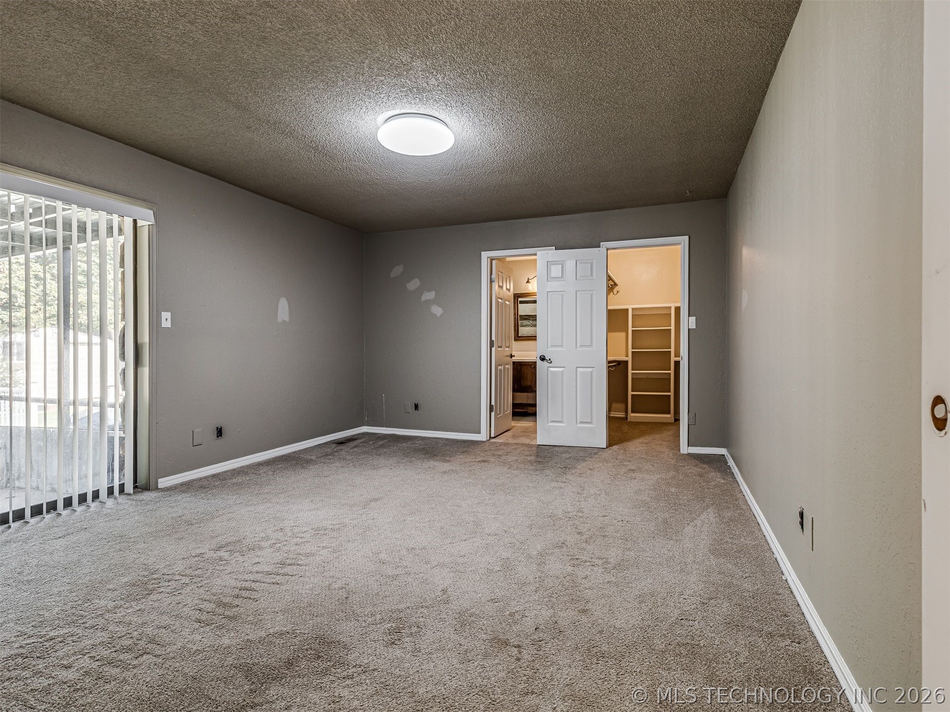 1012 N Forest Place Property Photo 24