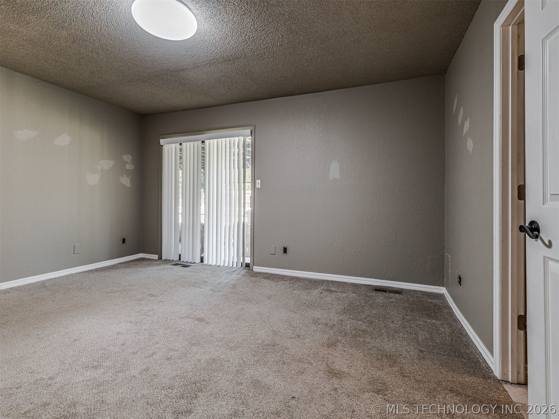 1012 N Forest Place Property Photo 26