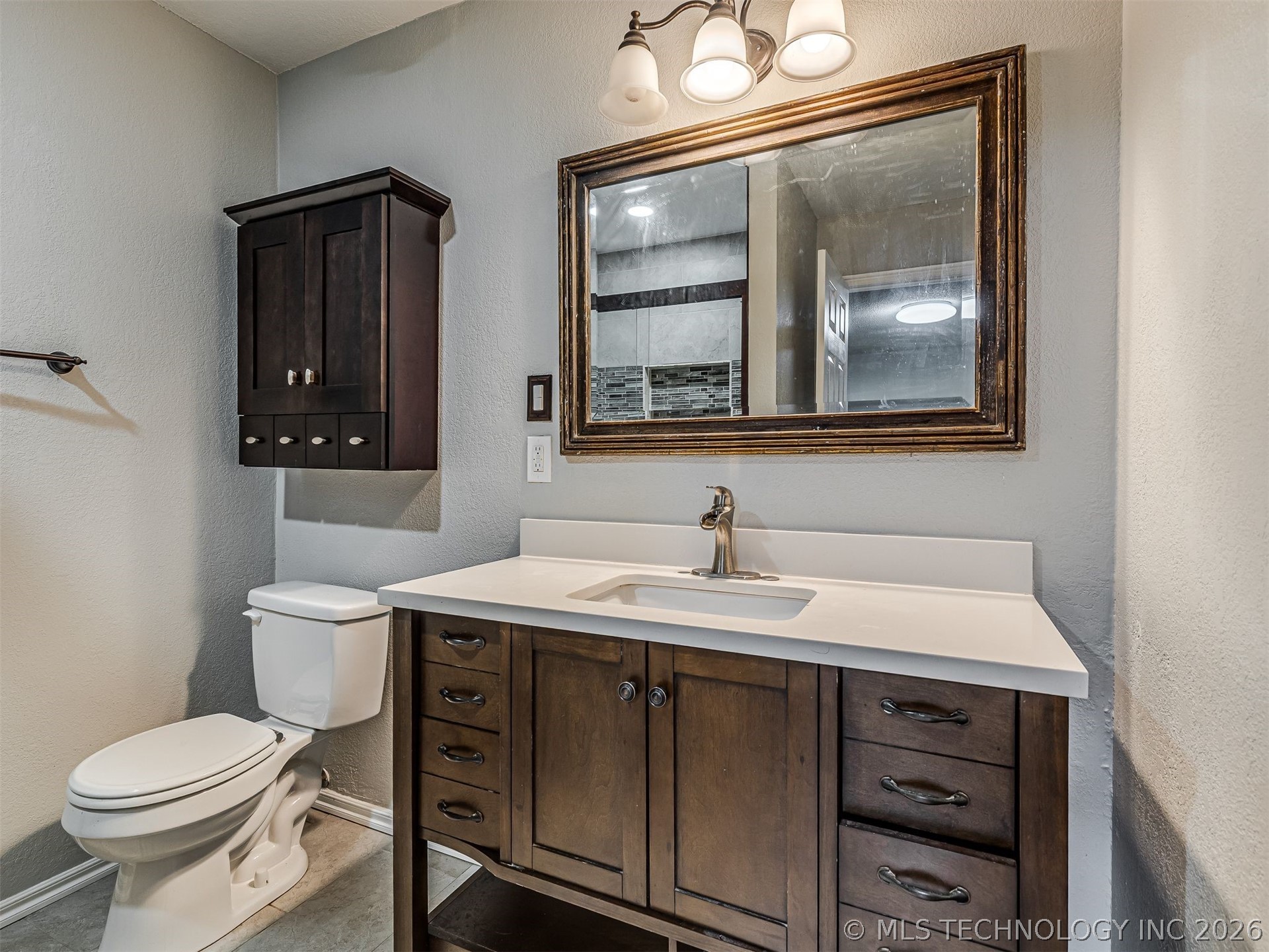 1012 N Forest Place Property Photo 28