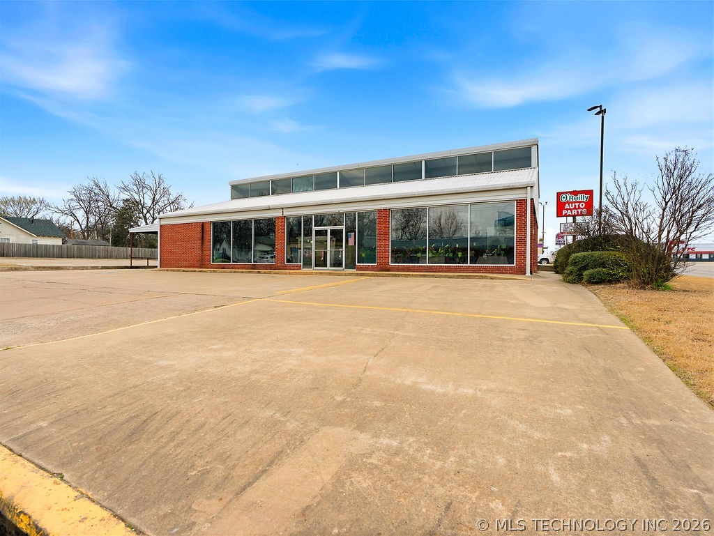 530 N Mississippi Property Photo 2