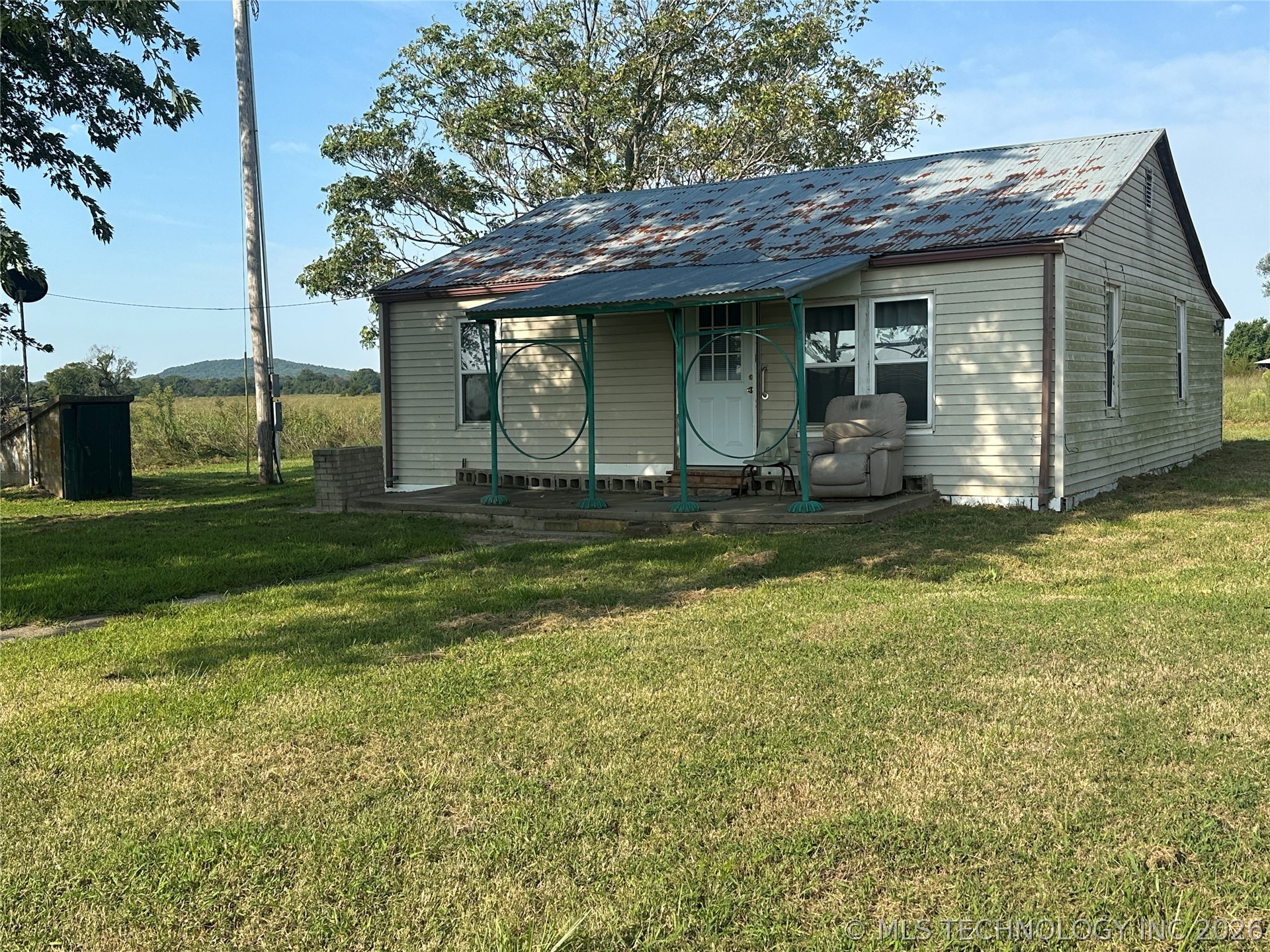 410800 E 1135 Road Property Photo 1