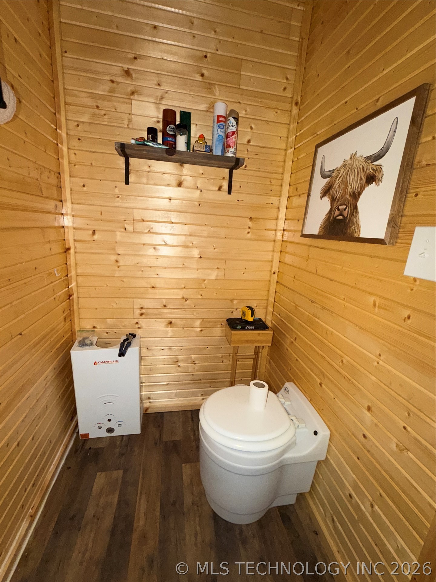 1083 Avenue Property Photo 14