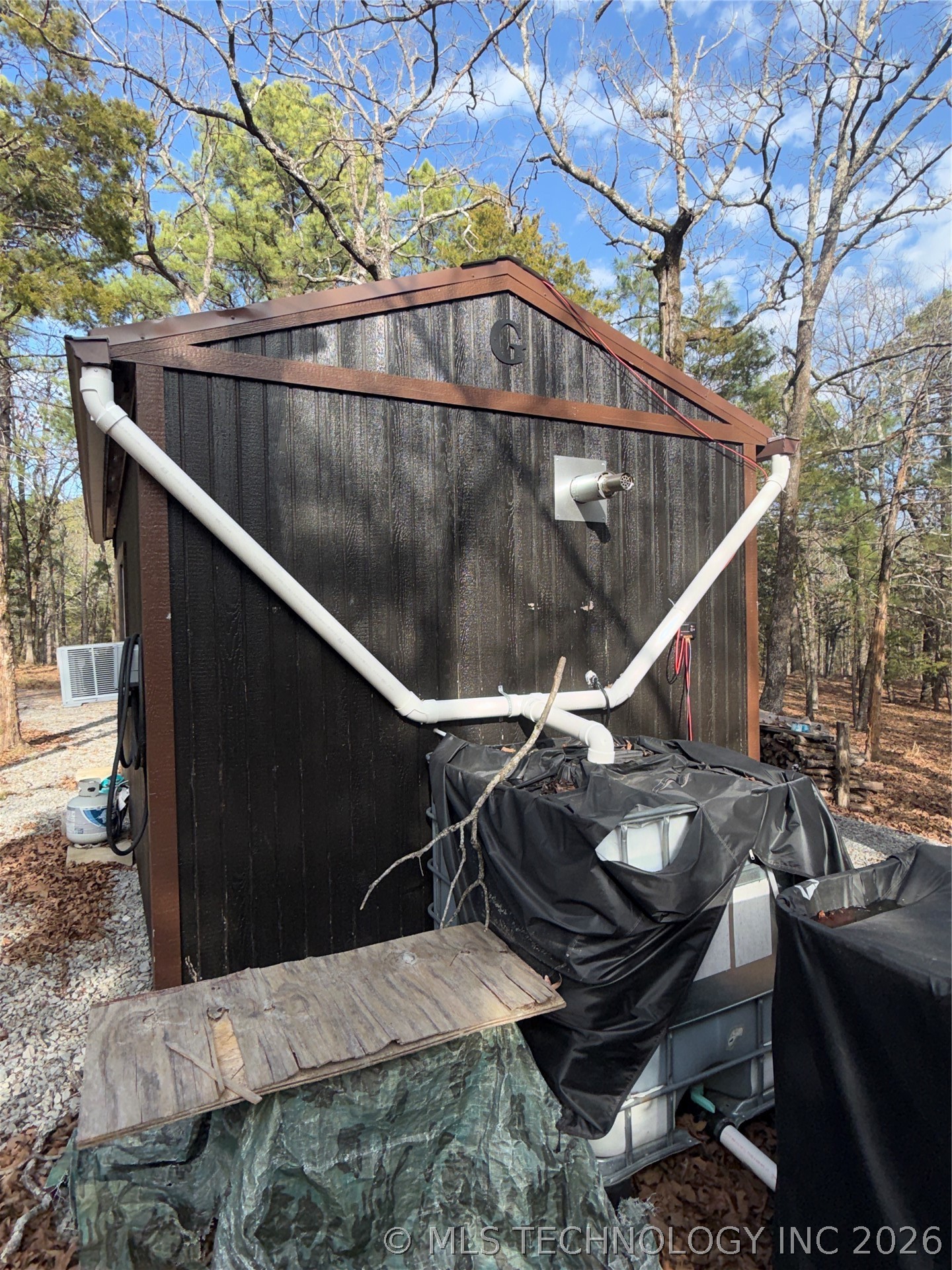 1083 Avenue Property Photo 17