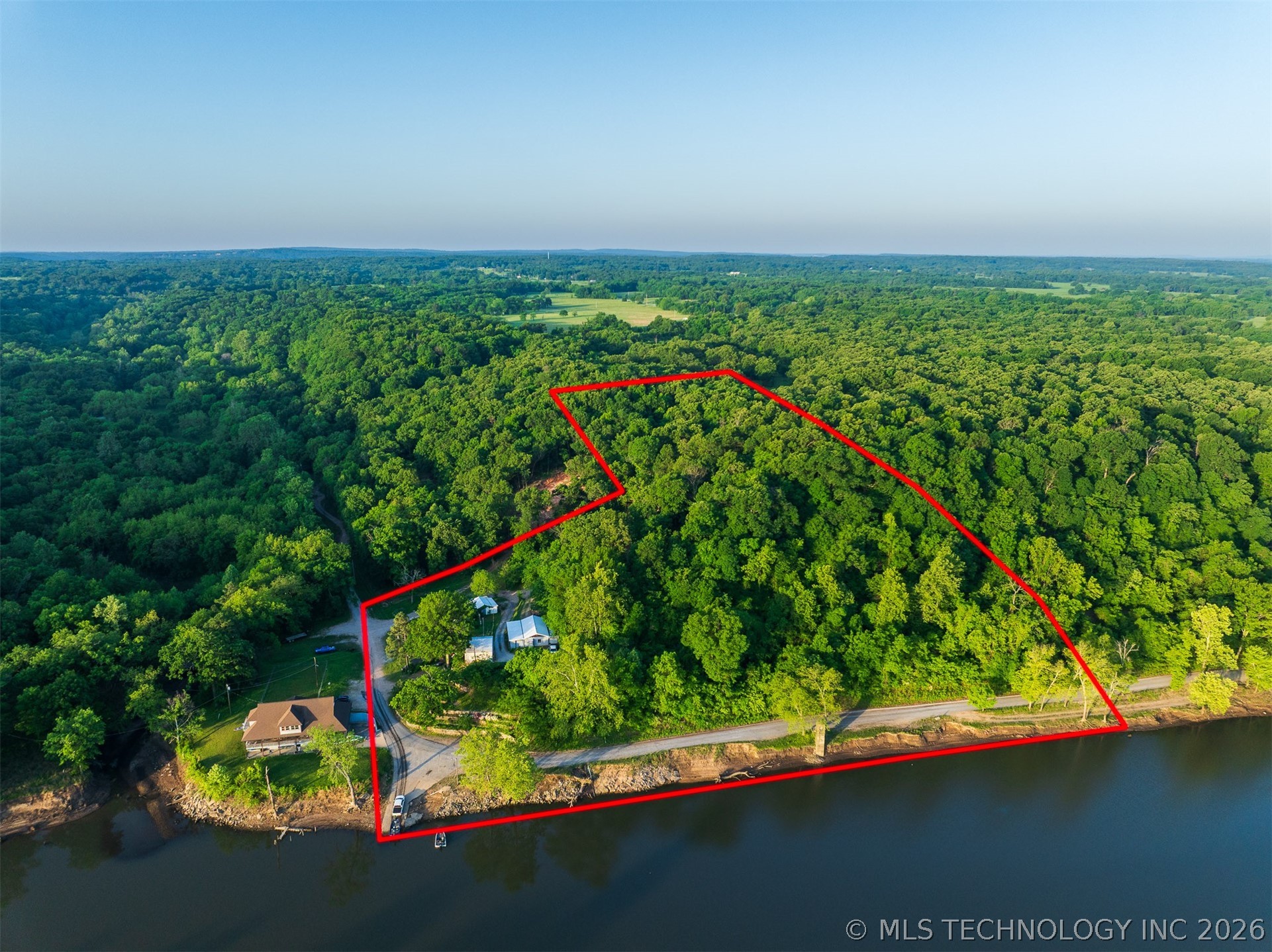 9207 N 447 Road Property Photo 6