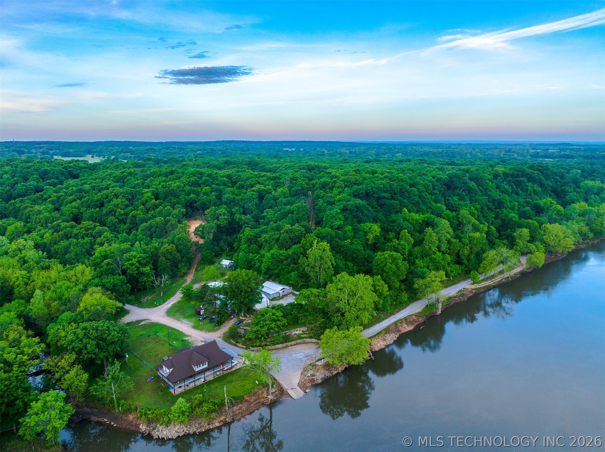 9207 N 447 Road Property Photo 17