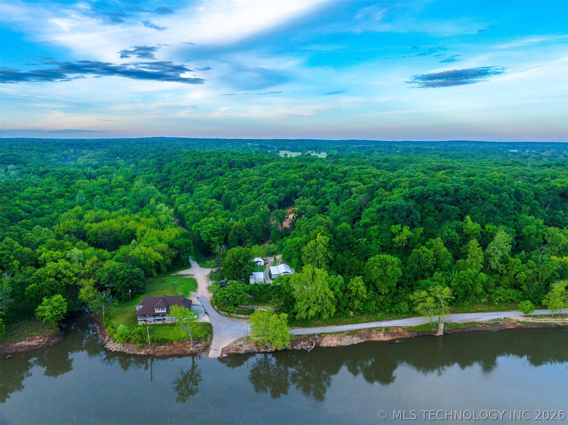 9207 N 447 Road Property Photo 18