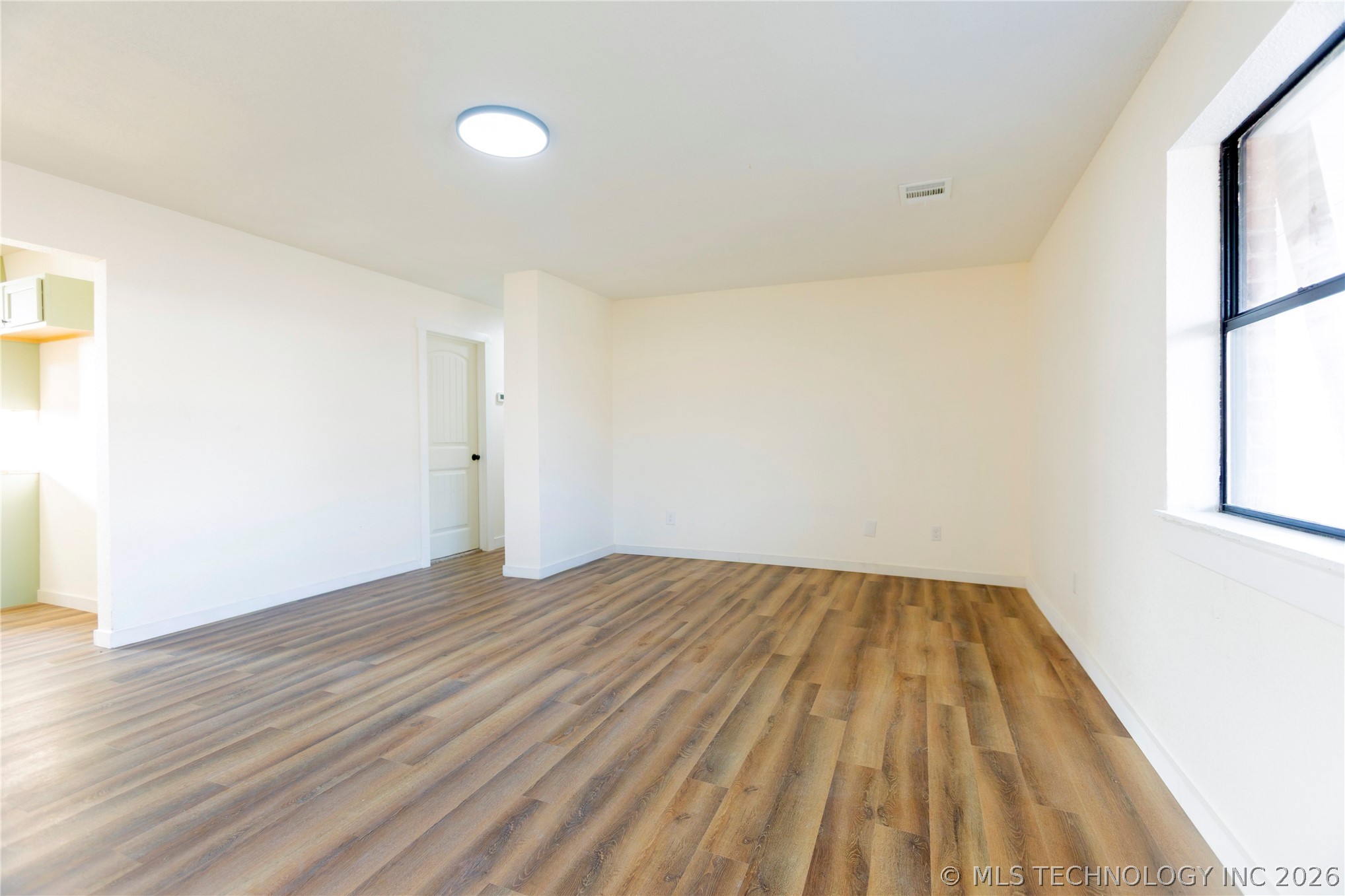 715 Nw Bocci Drive Property Photo 4